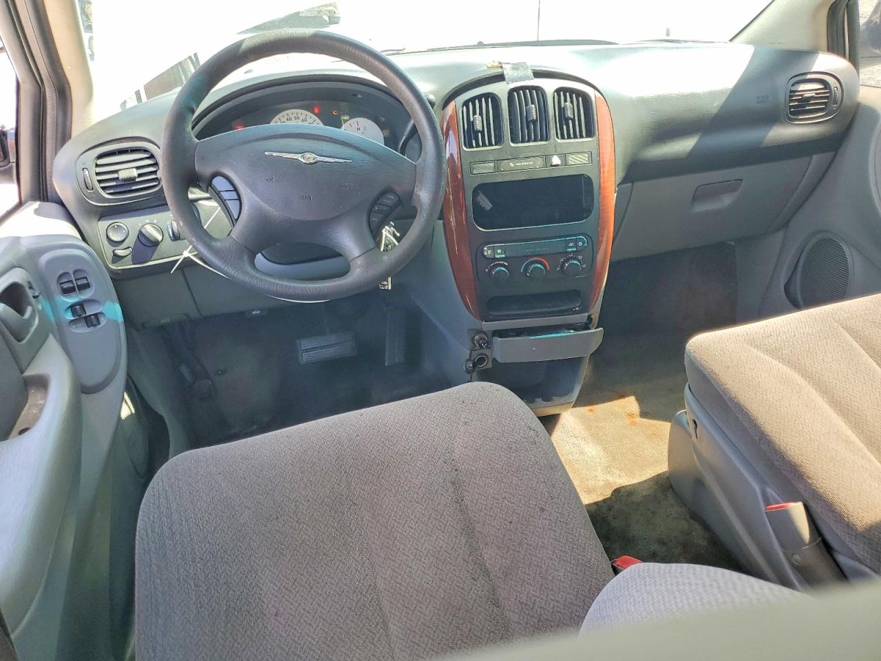 2007 Chrysler Town & Country Lx Белый vin: 2A4GP44R67R100222