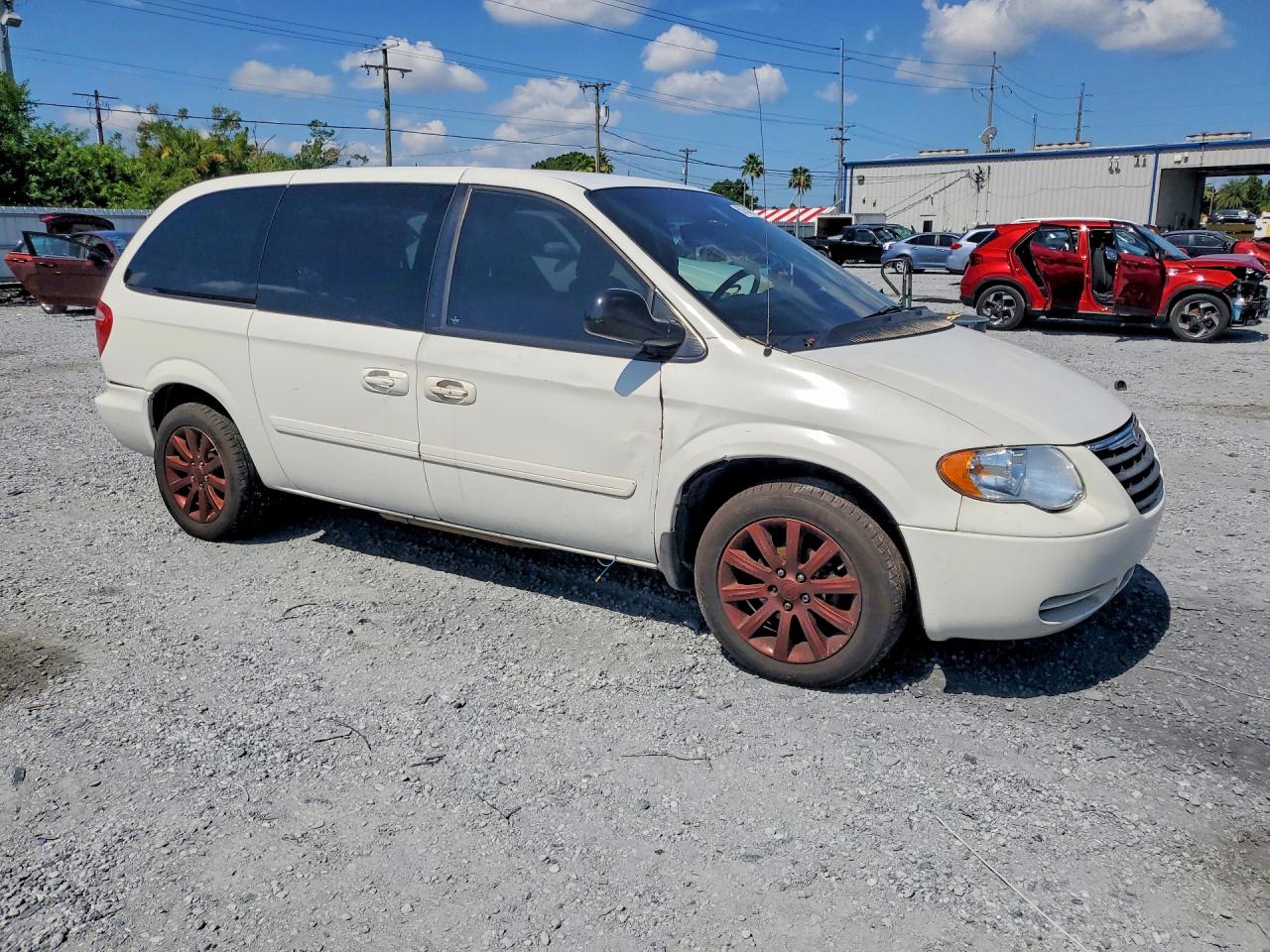 2007 Chrysler Town & Country Lx Белый vin: 2A4GP44R67R100222