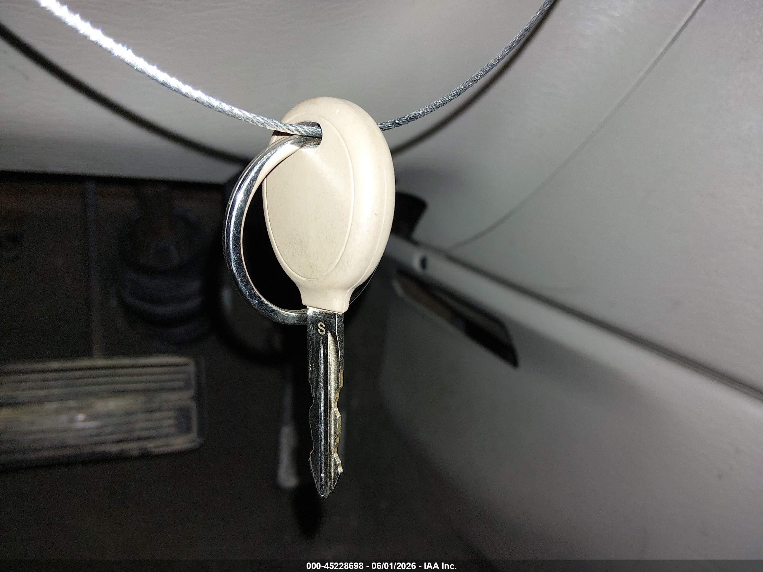 2007 Chrysler Town & Country Lx Gold vin: 2A4GP44R77R170182