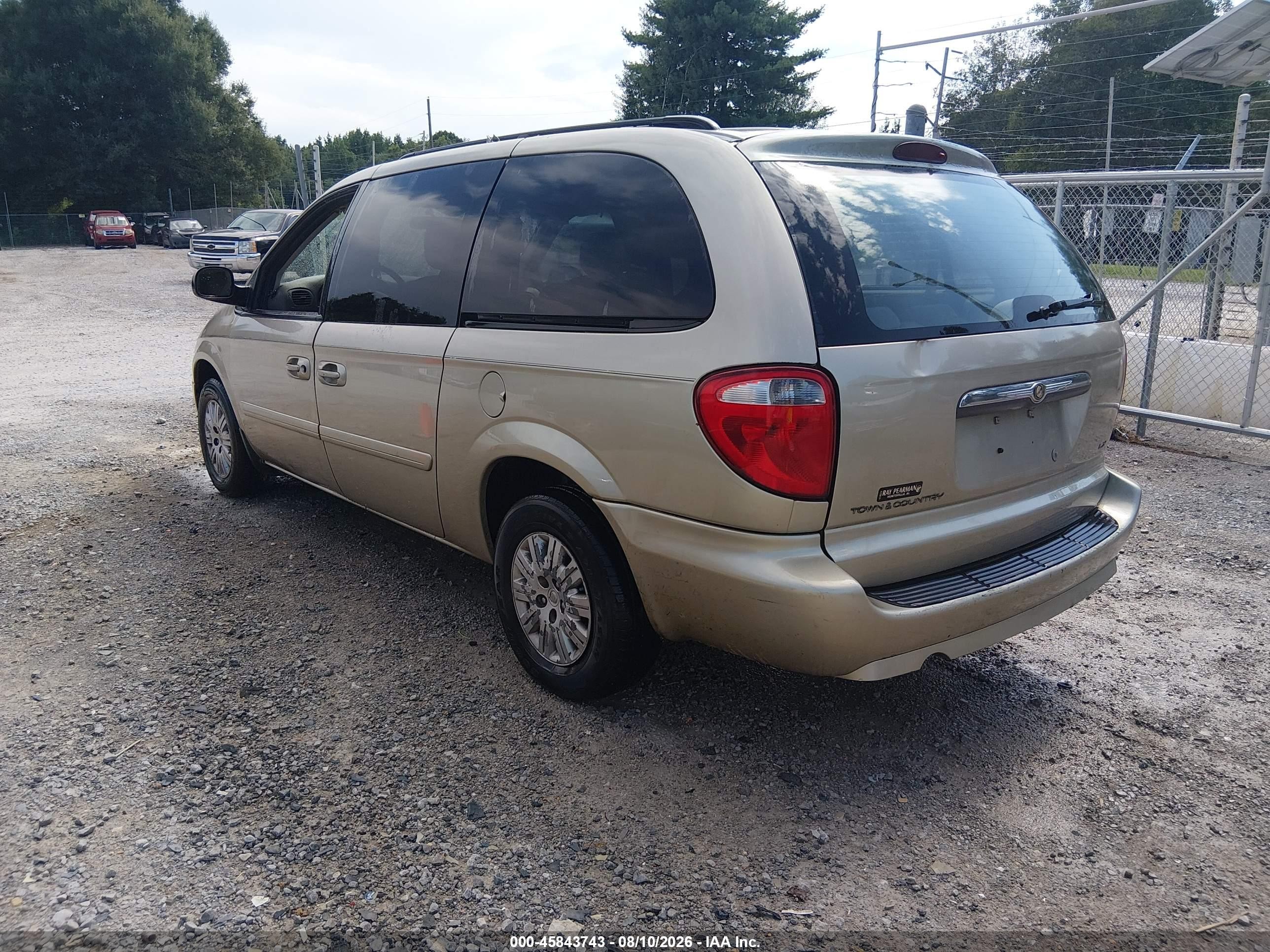 2007 Chrysler Town & Country Lx Gold vin: 2A4GP44R87R190215