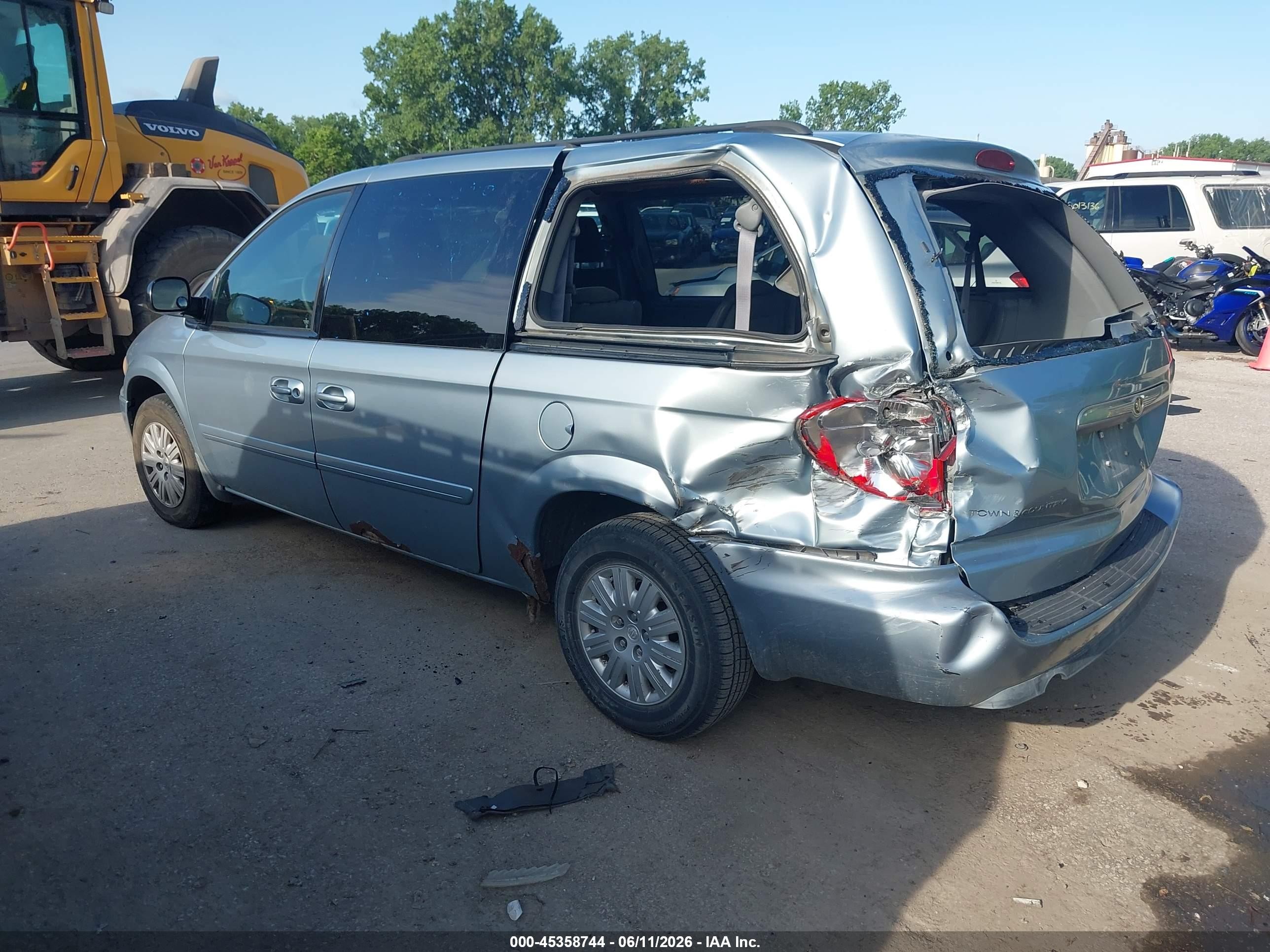2006 Chrysler Town & Country Lx Gray vin: 2A4GP44R96R873247