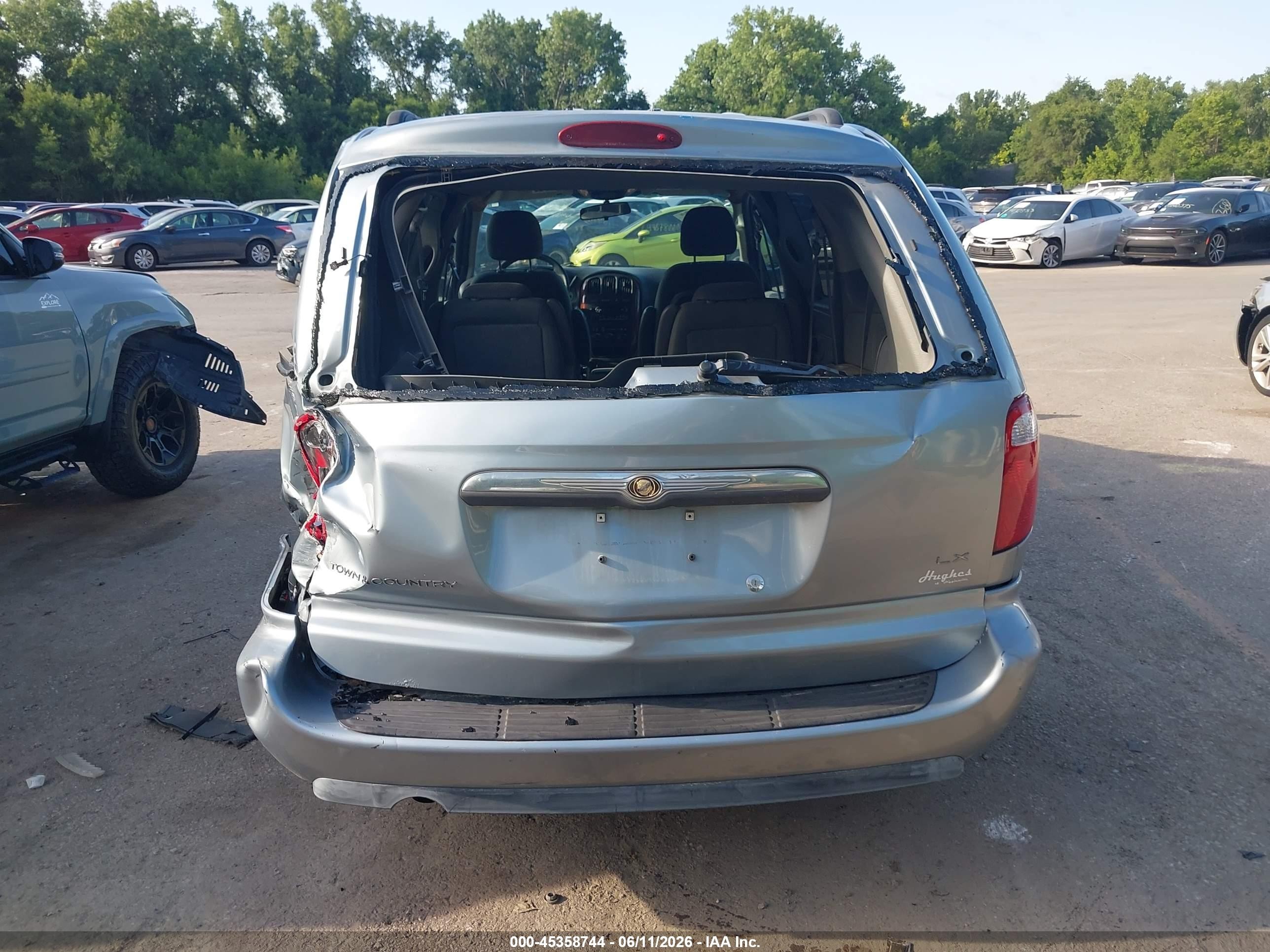 2006 Chrysler Town & Country Lx Gray vin: 2A4GP44R96R873247