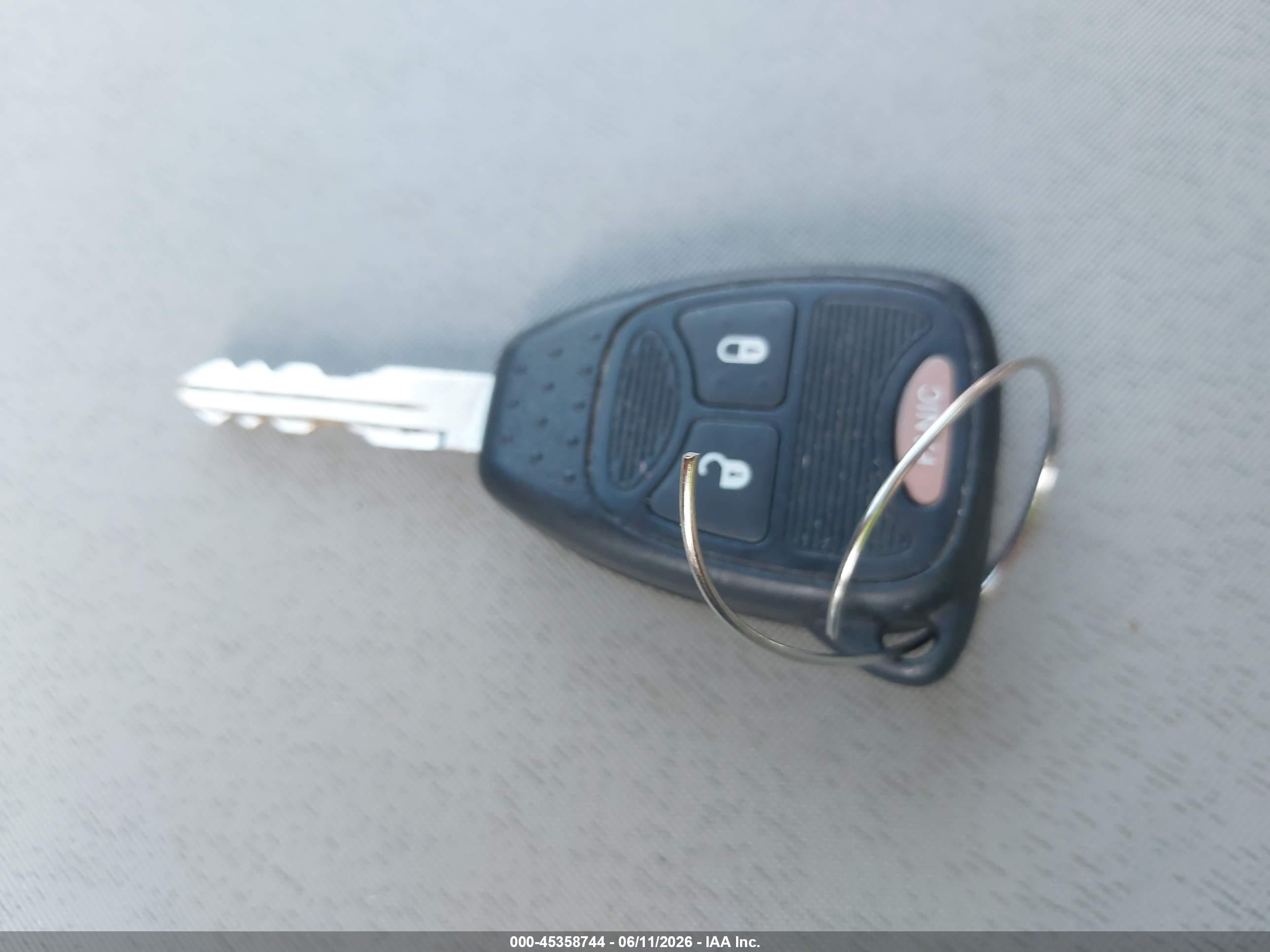 2006 Chrysler Town & Country Lx Gray vin: 2A4GP44R96R873247