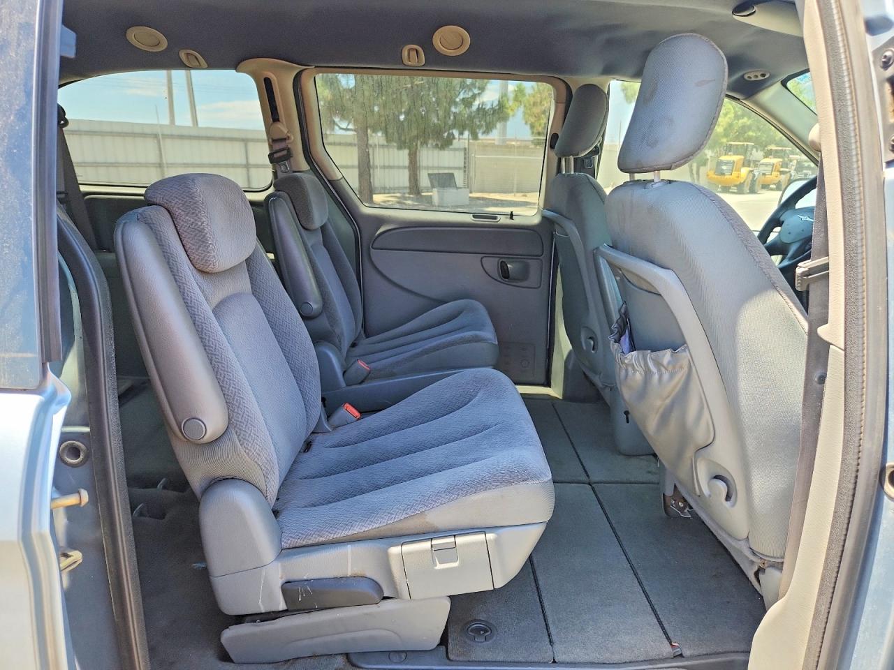 2006 Chrysler Town & Country Lx Blue vin: 2A4GP44RX6R728539