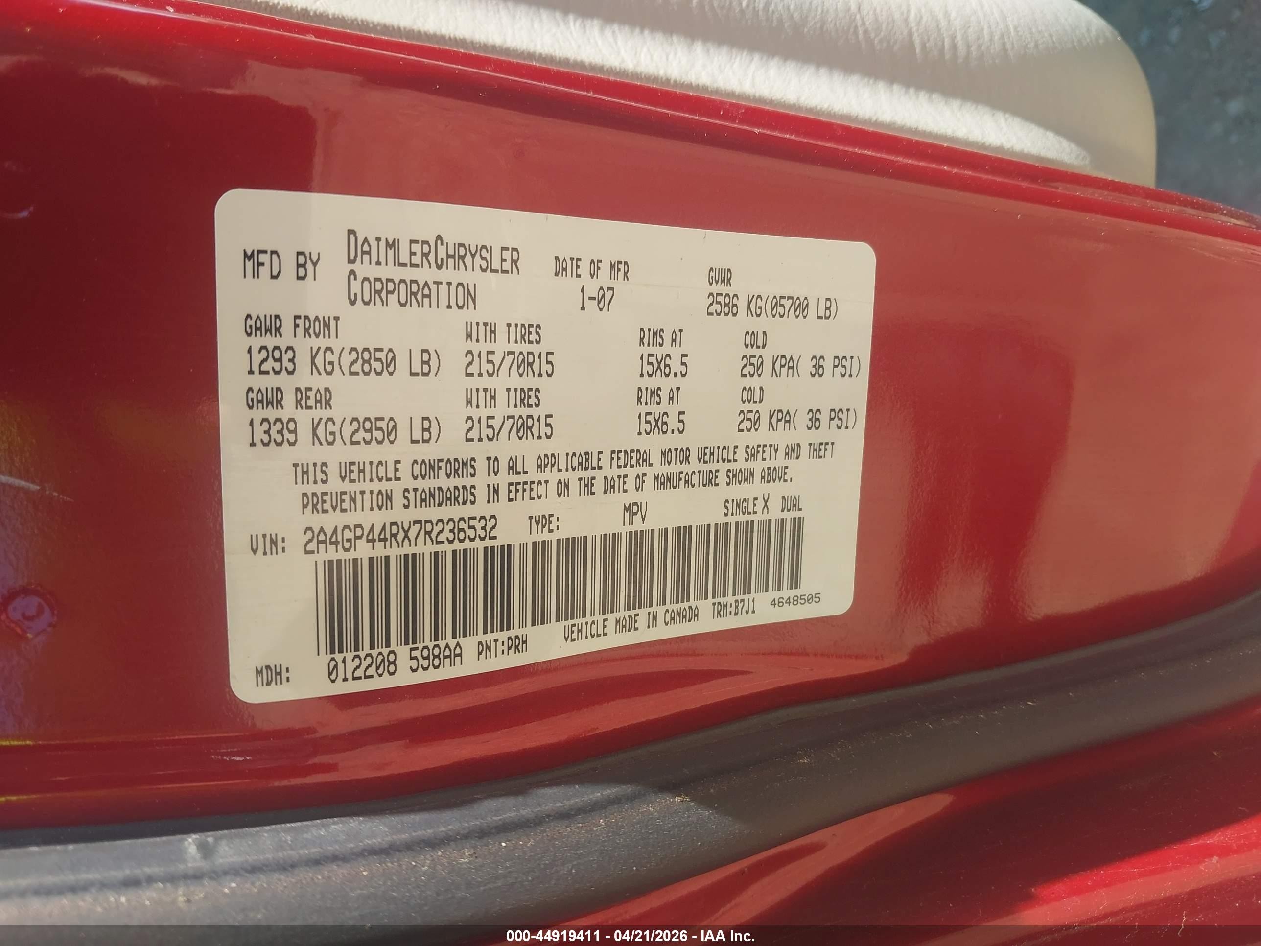 2007 Chrysler Town & Country Lx Red vin: 2A4GP44RX7R236532