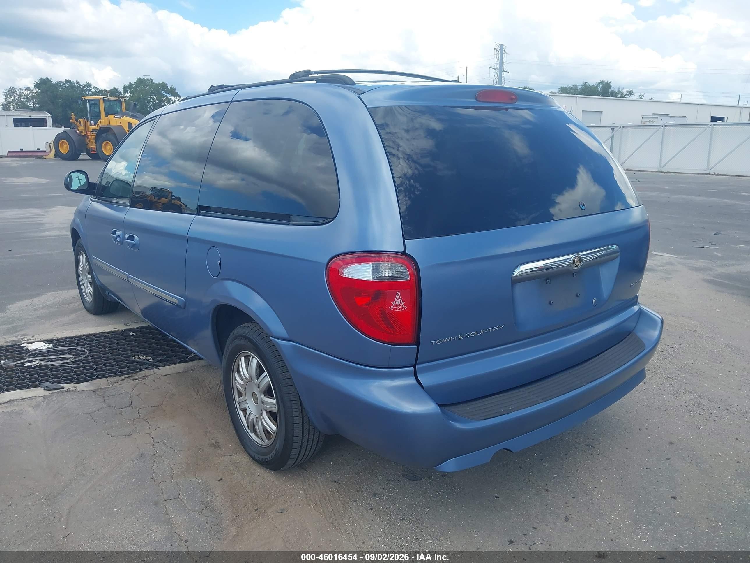 2007 Chrysler Town & Country Touring Blue vin: 2A4GP54L07R136070