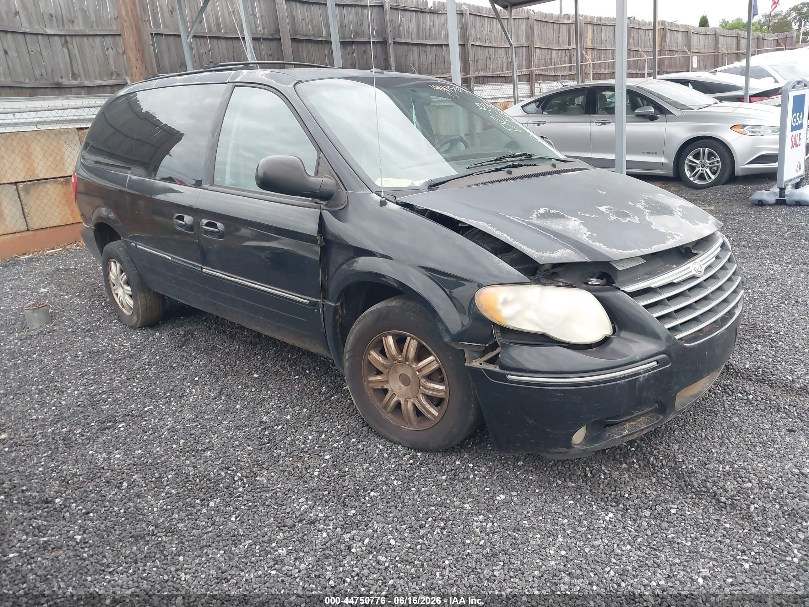 2006 Chrysler Town & Country Touring Black vin: 2A4GP54L16R670967