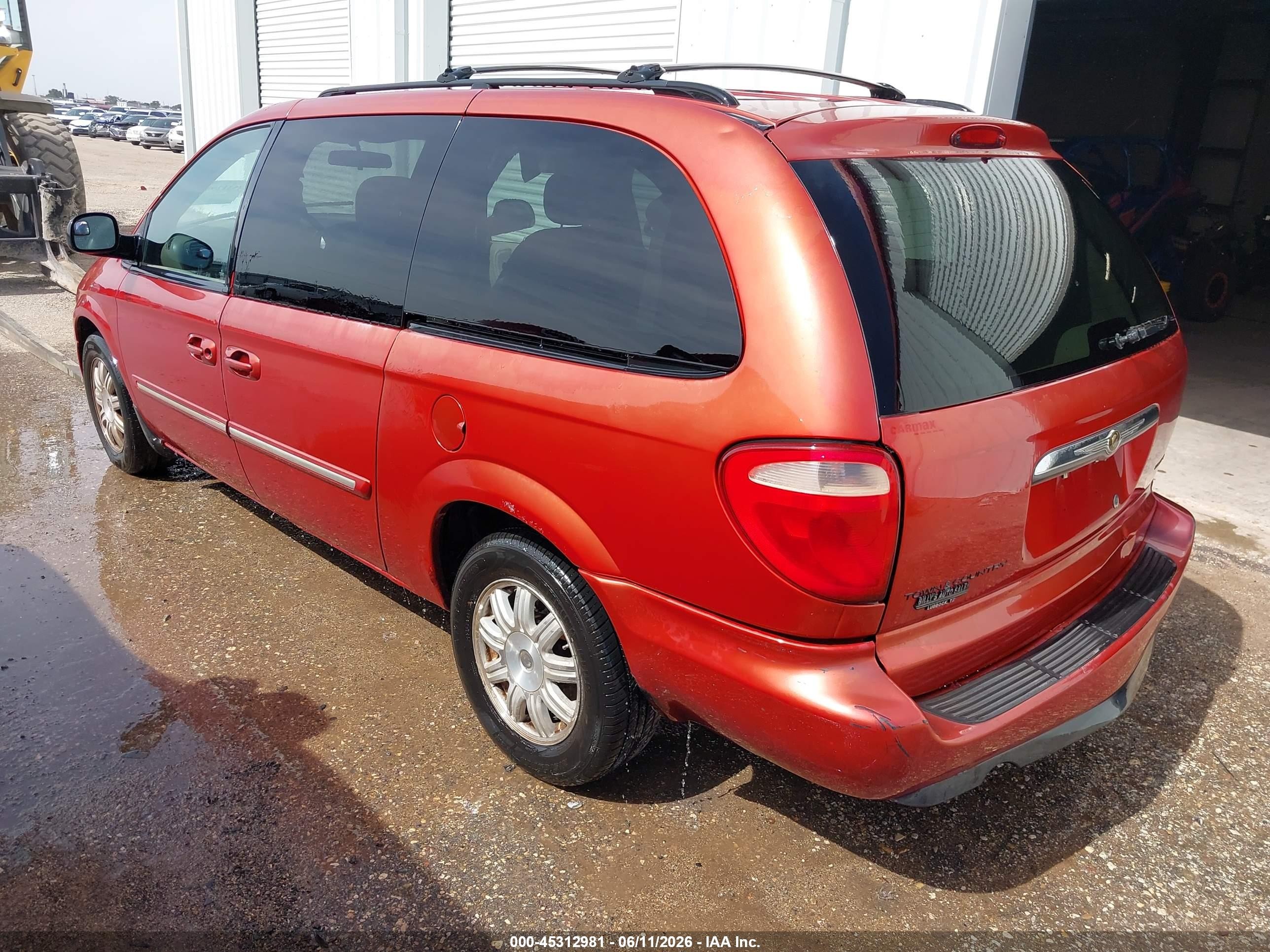 2006 Chrysler Town & Country Touring Красный vin: 2A4GP54L36R889901
