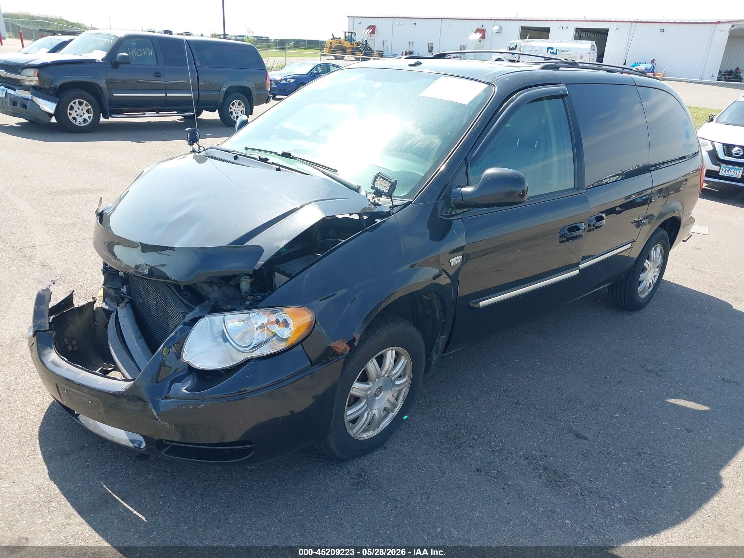 2006 Chrysler Town & Country Touring Black vin: 2A4GP54L46R874226