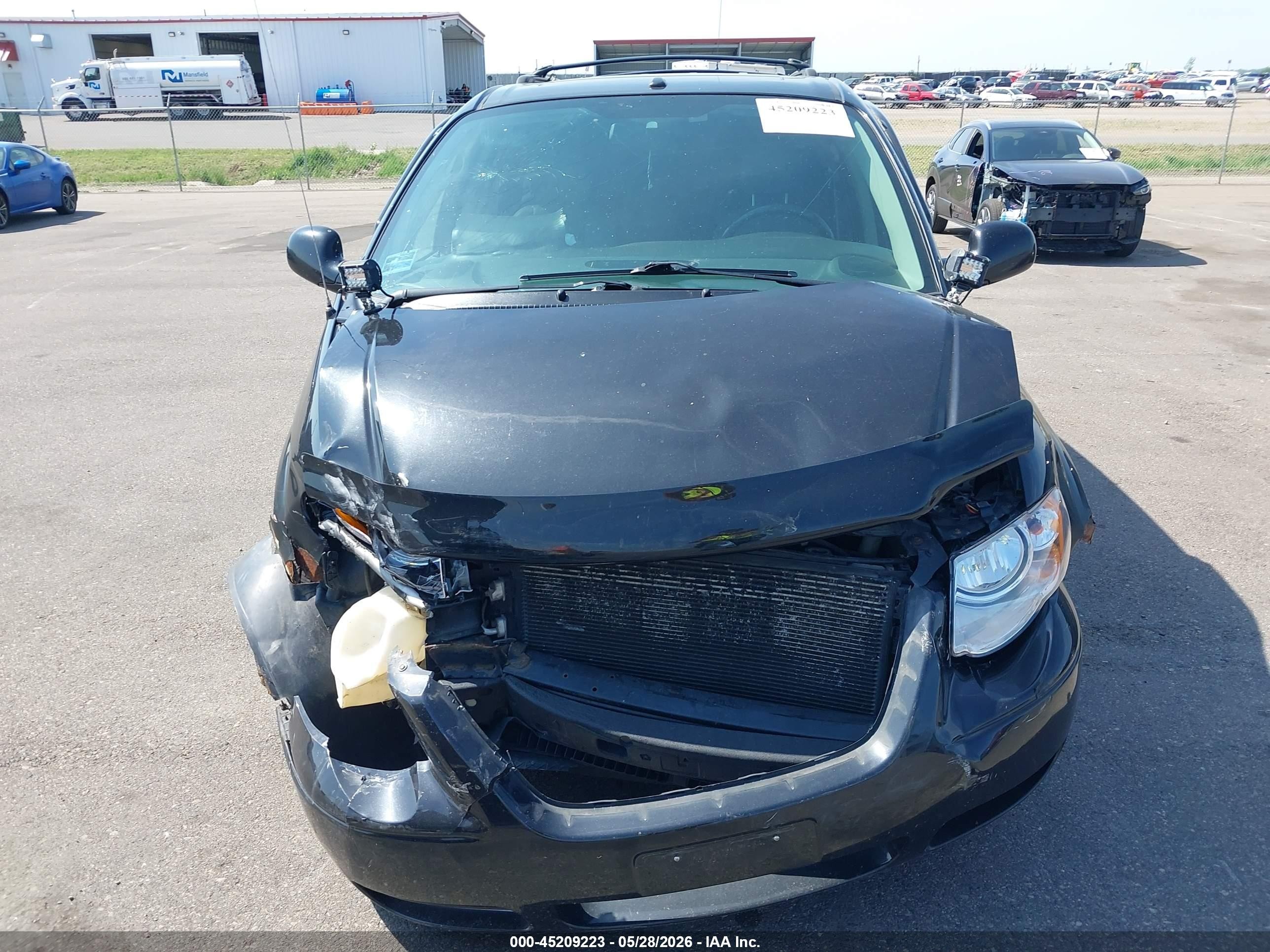 2006 Chrysler Town & Country Touring Black vin: 2A4GP54L46R874226
