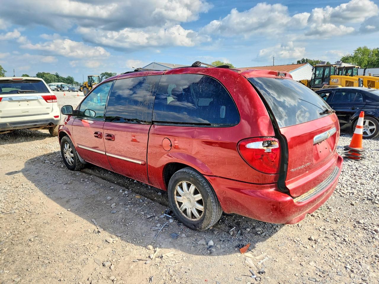 2007 Chrysler Town & Country Touring Burgundy vin: 2A4GP54L47R205925