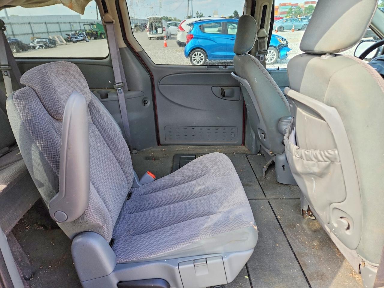2007 Chrysler Town & Country Touring Burgundy vin: 2A4GP54L47R205925