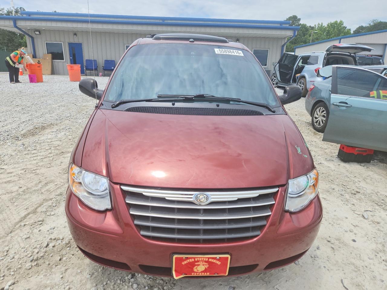 2007 Chrysler Town & Country Touring Maroon vin: 2A4GP54L67R151317