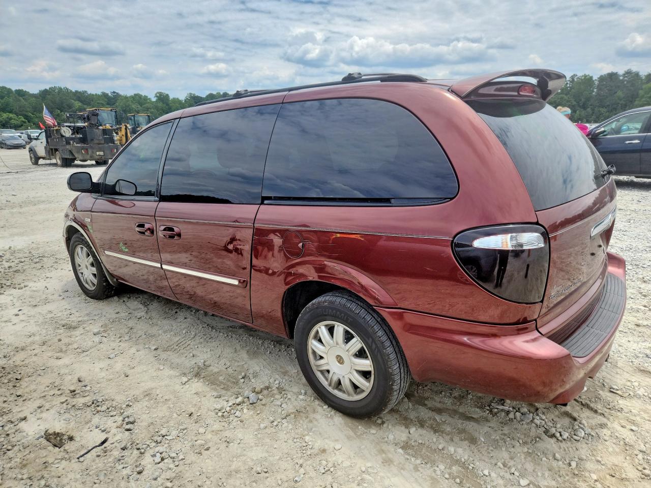 2007 Chrysler Town & Country Touring Maroon vin: 2A4GP54L67R151317