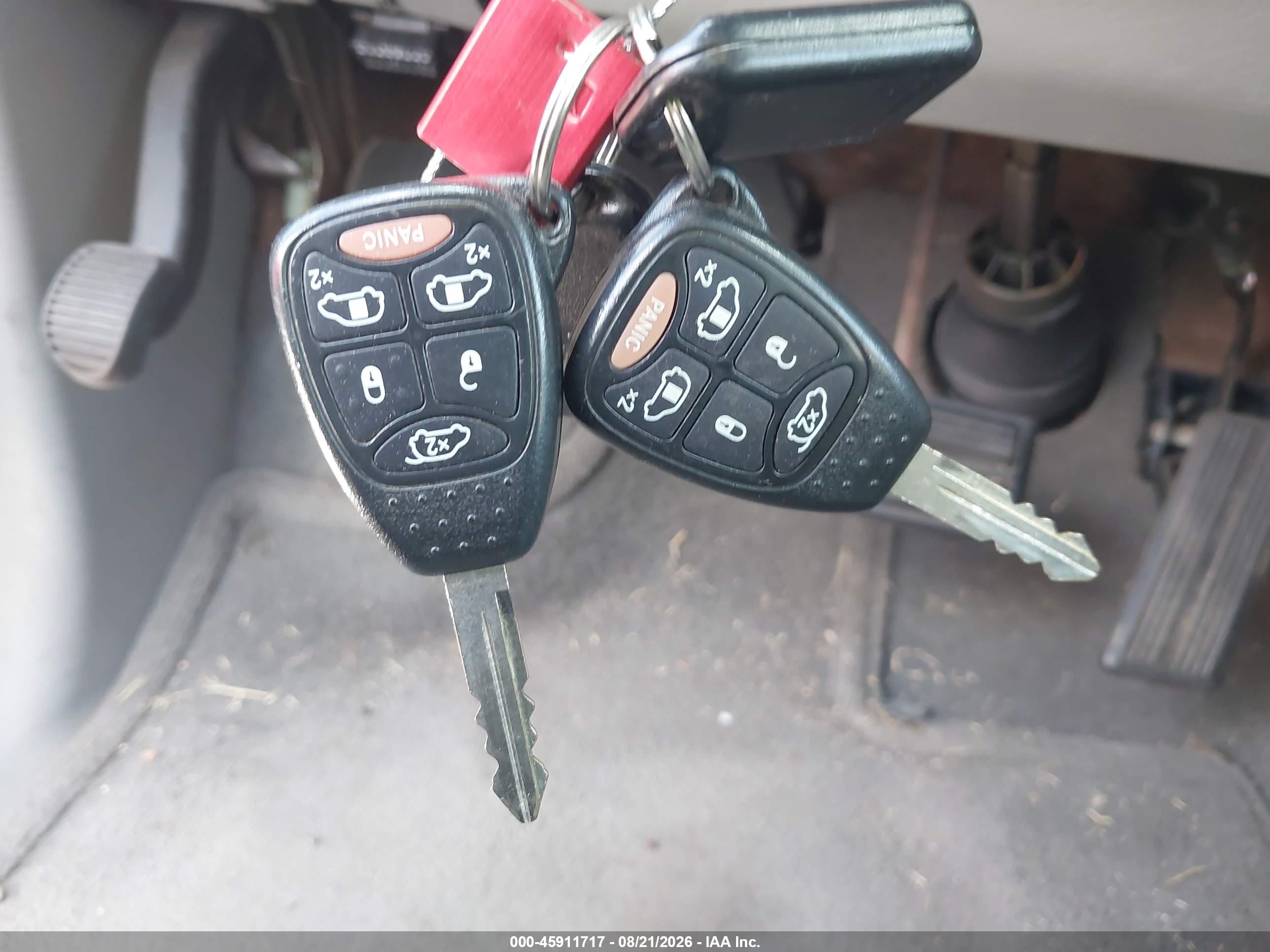 2006 Chrysler Town & Country Touring Light Blue vin: 2A4GP54L76R858389