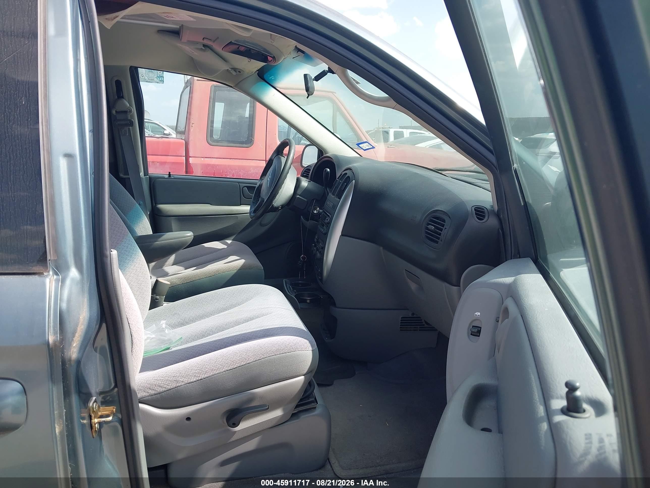 2006 Chrysler Town & Country Touring Light Blue vin: 2A4GP54L76R858389
