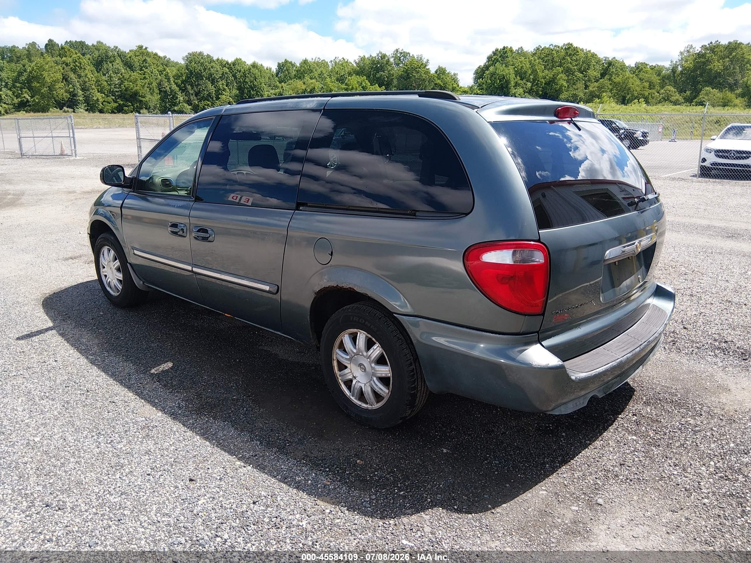 2006 Chrysler Town & Country Touring Зеленый vin: 2A4GP54L76R861390
