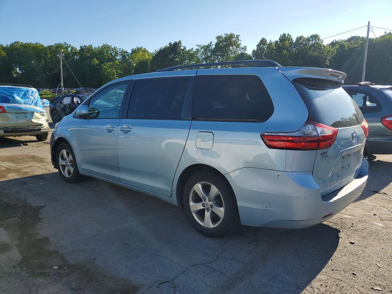 2006 Chrysler Town & Country Touring Синий vin: 2A4GP54L76R869019
