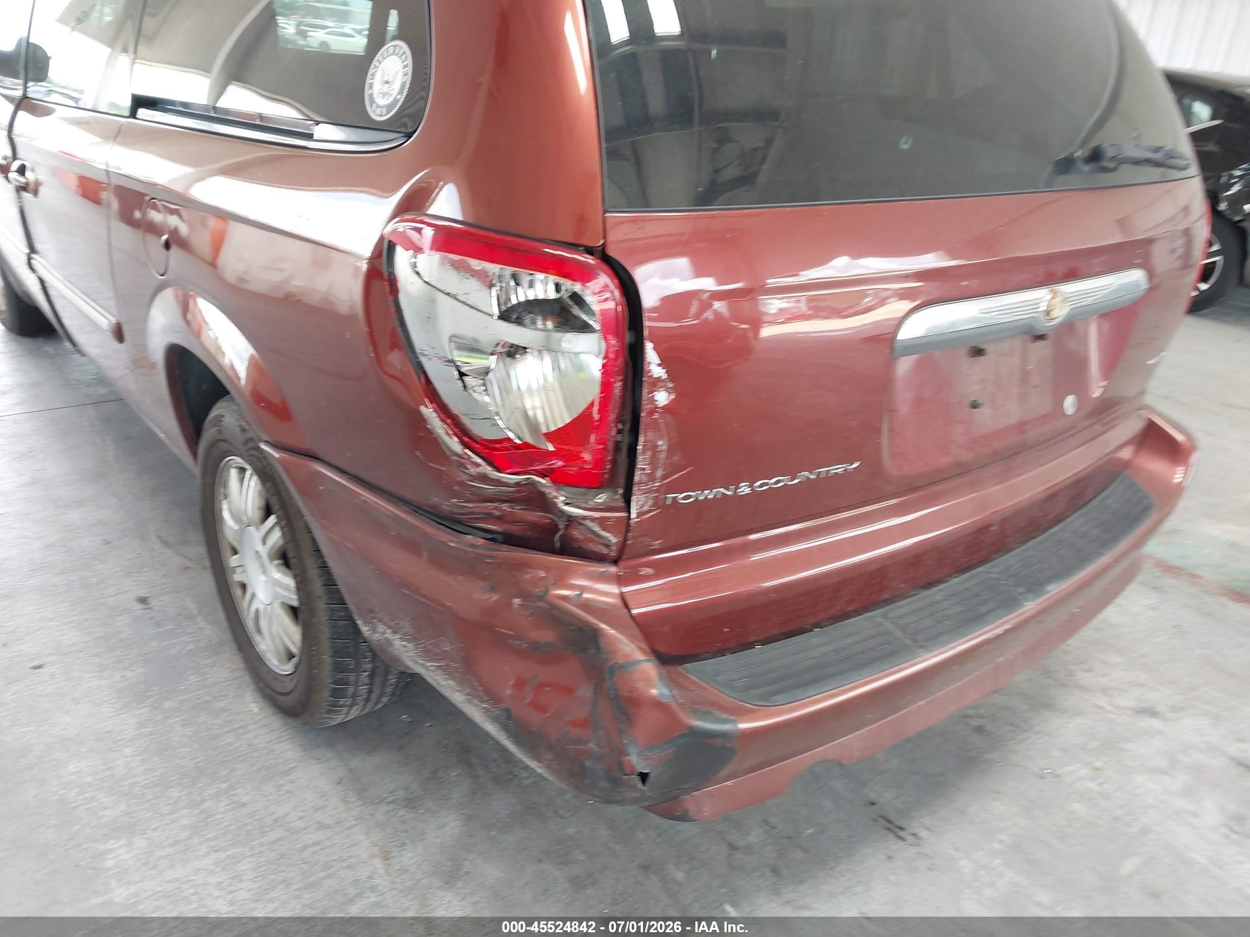 2007 Chrysler Town & Country Touring Brown vin: 2A4GP54L77R298603