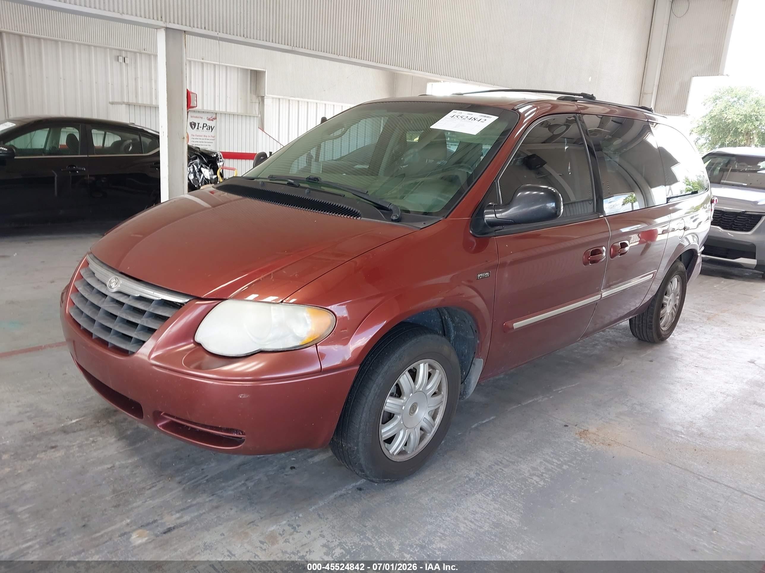 2007 Chrysler Town & Country Touring Brown vin: 2A4GP54L77R298603