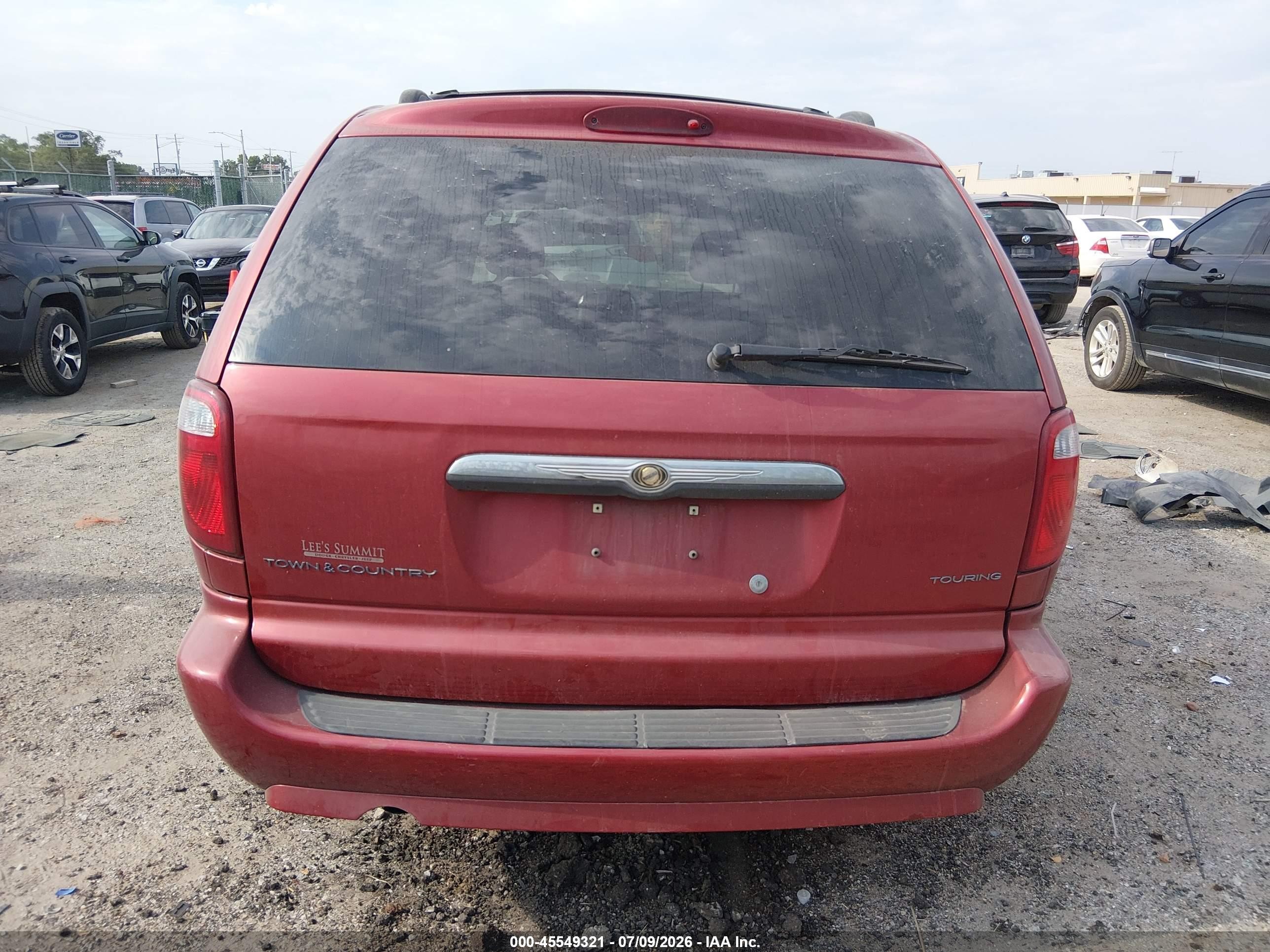 2007 Chrysler Town & Country Touring Red vin: 2A4GP54L87R160665