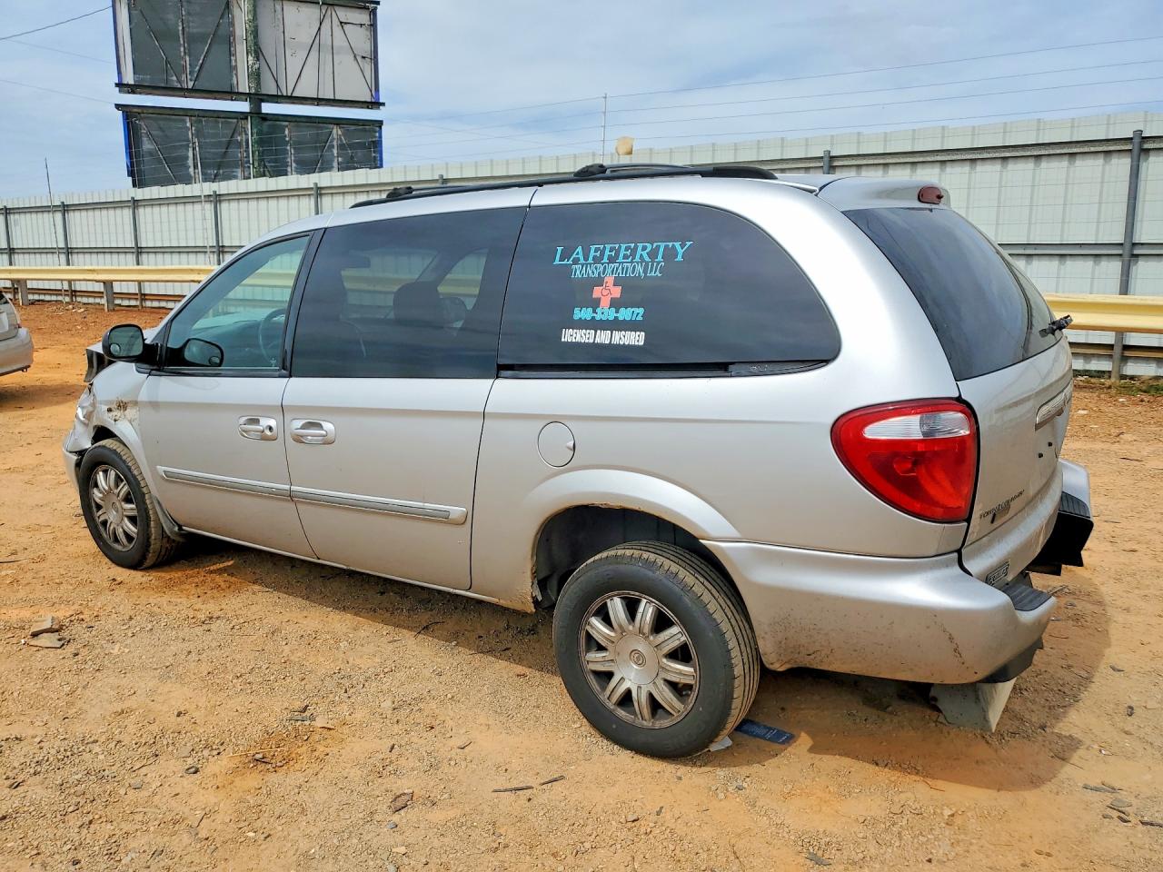 2007 Chrysler Town & Country Touring Серебряный vin: 2A4GP54L87R205751