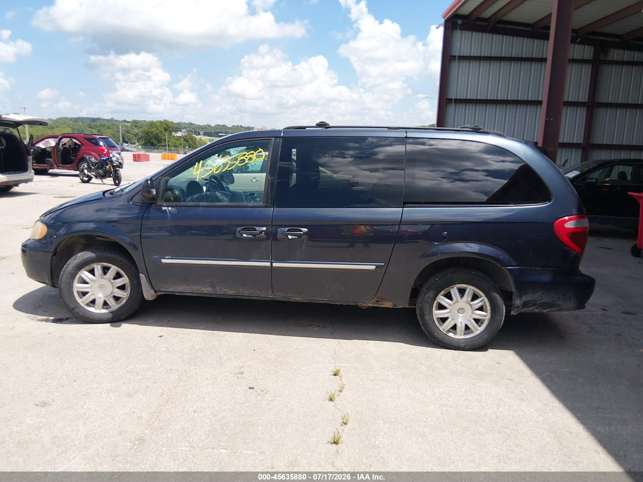 2007 Chrysler Town & Country Touring Синий vin: 2A4GP54L87R209878