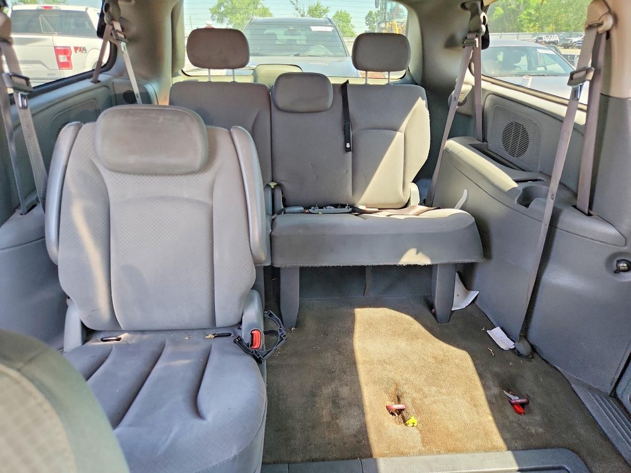 2007 Chrysler Town & Country Touring Burgundy vin: 2A4GP54L97R349678