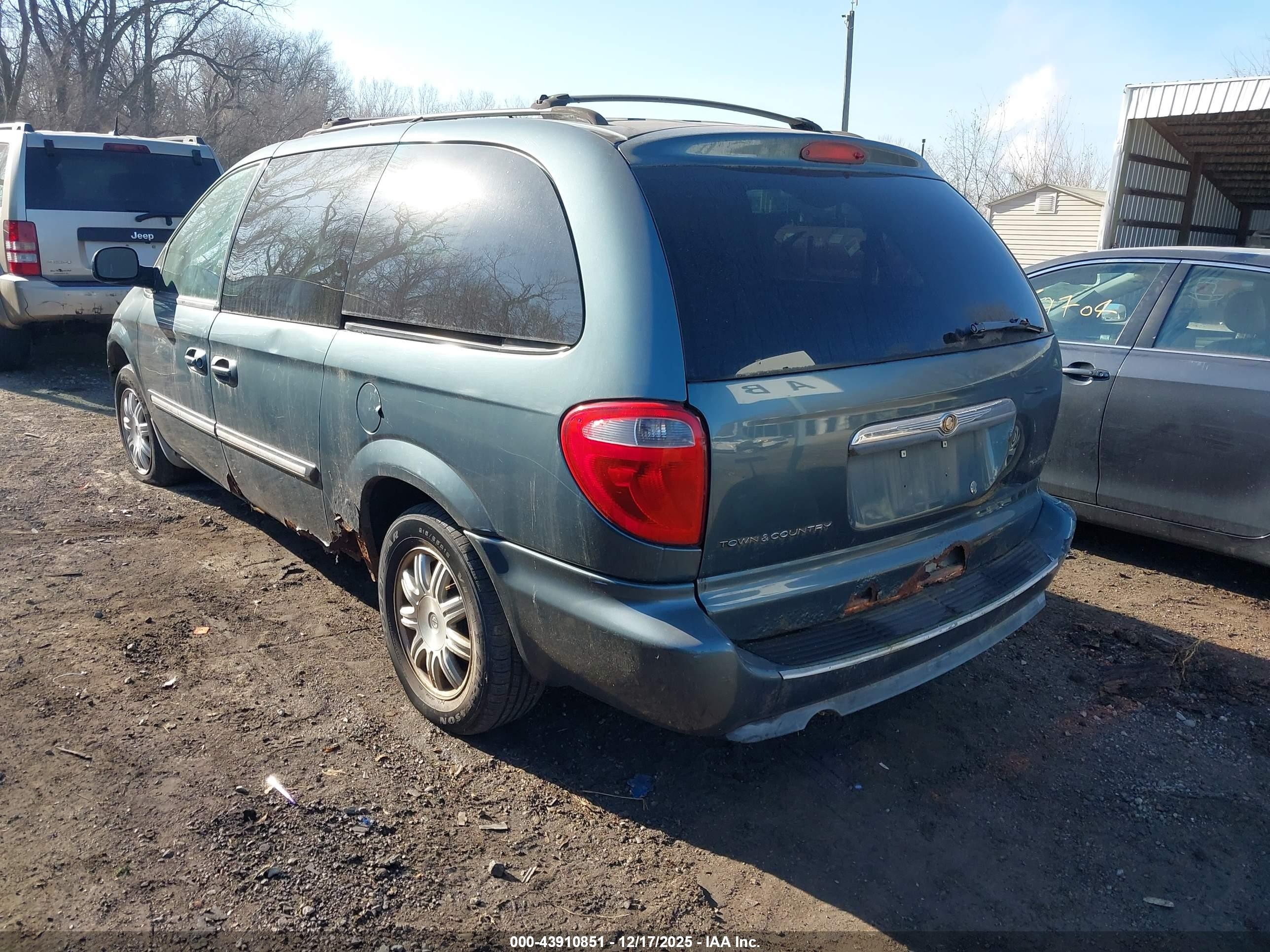 2006 Chrysler Town & Country Touring Light Blue vin: 2A4GP54LX6R919797