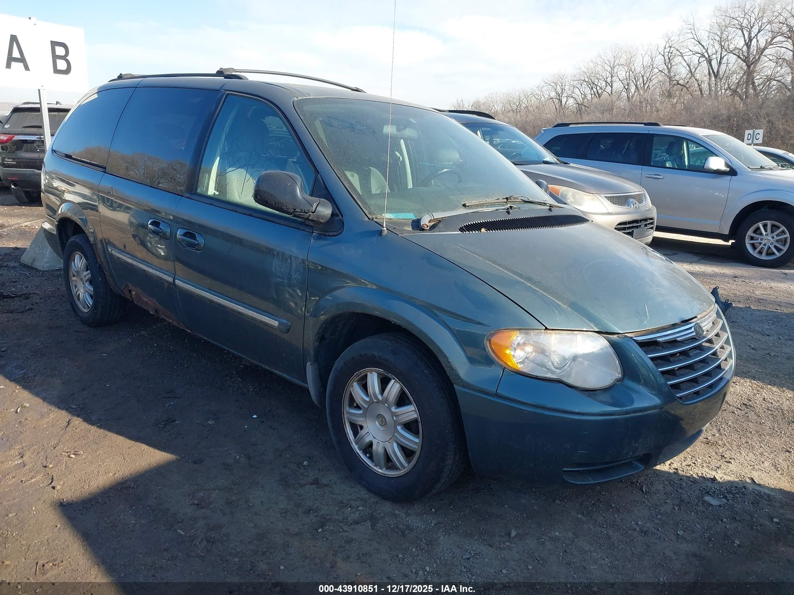 2006 Chrysler Town & Country Touring Light Blue vin: 2A4GP54LX6R919797