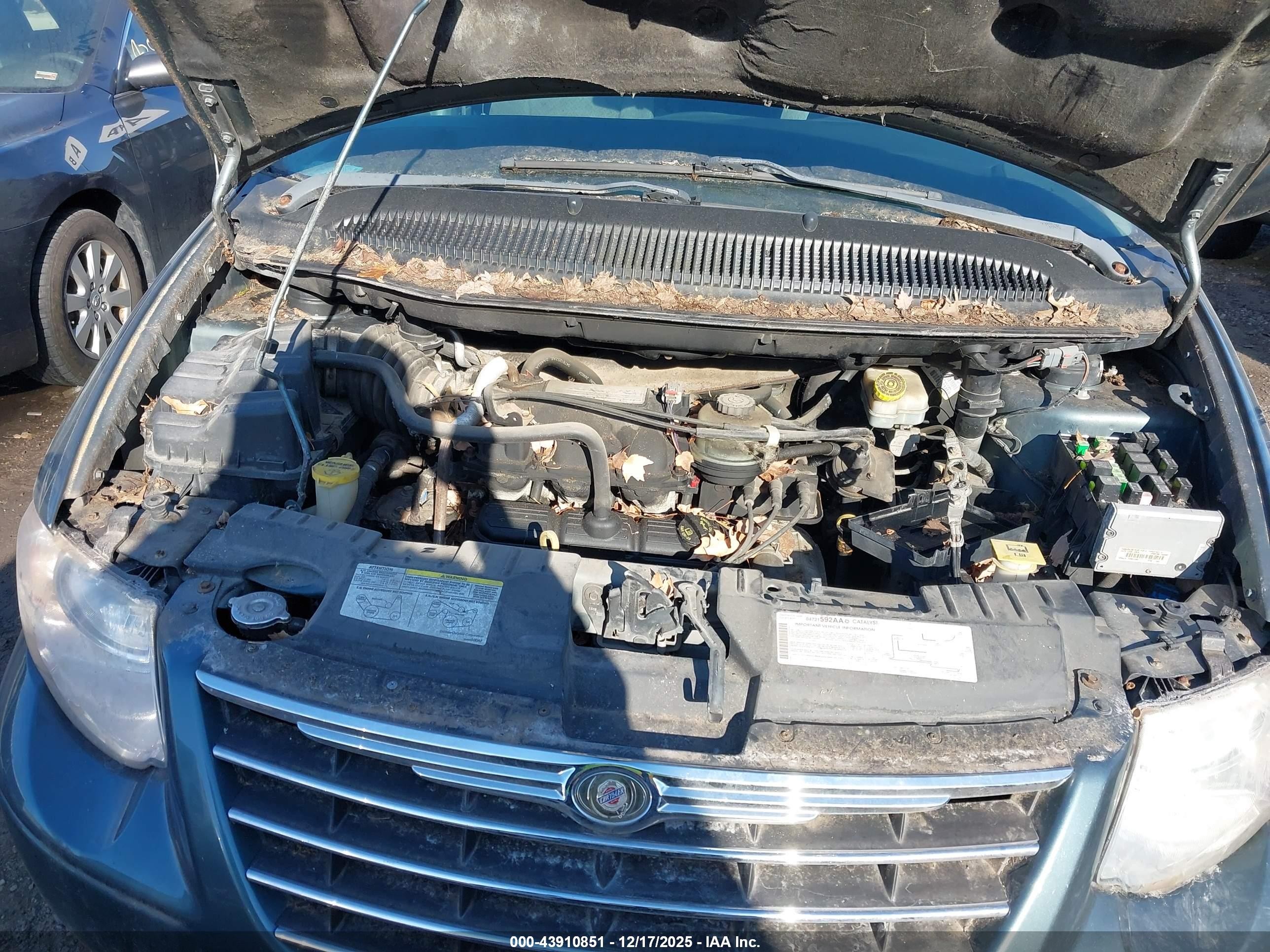 2006 Chrysler Town & Country Touring Light Blue vin: 2A4GP54LX6R919797