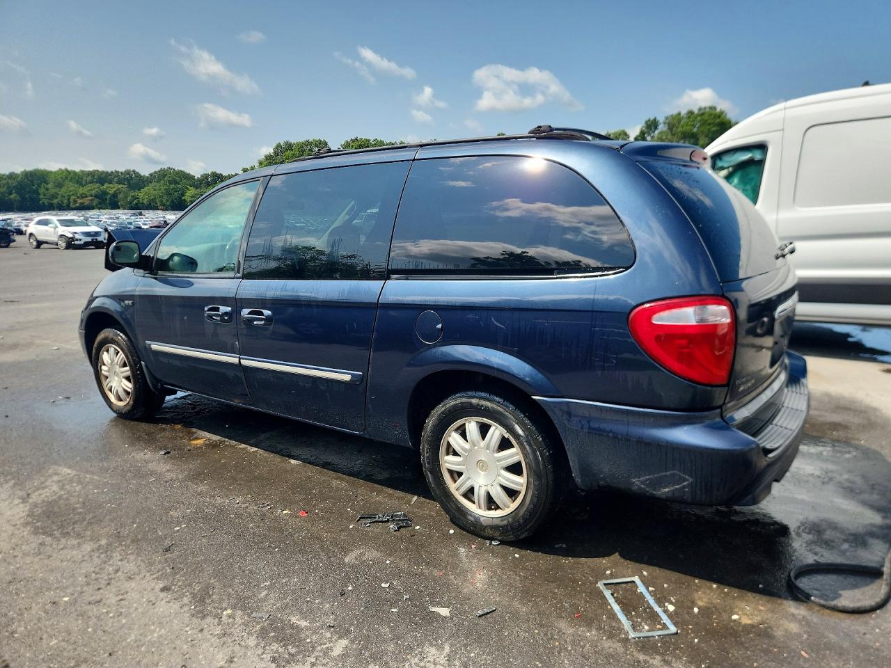 2007 Chrysler Town & Country Touring Blue vin: 2A4GP54LX7R289040