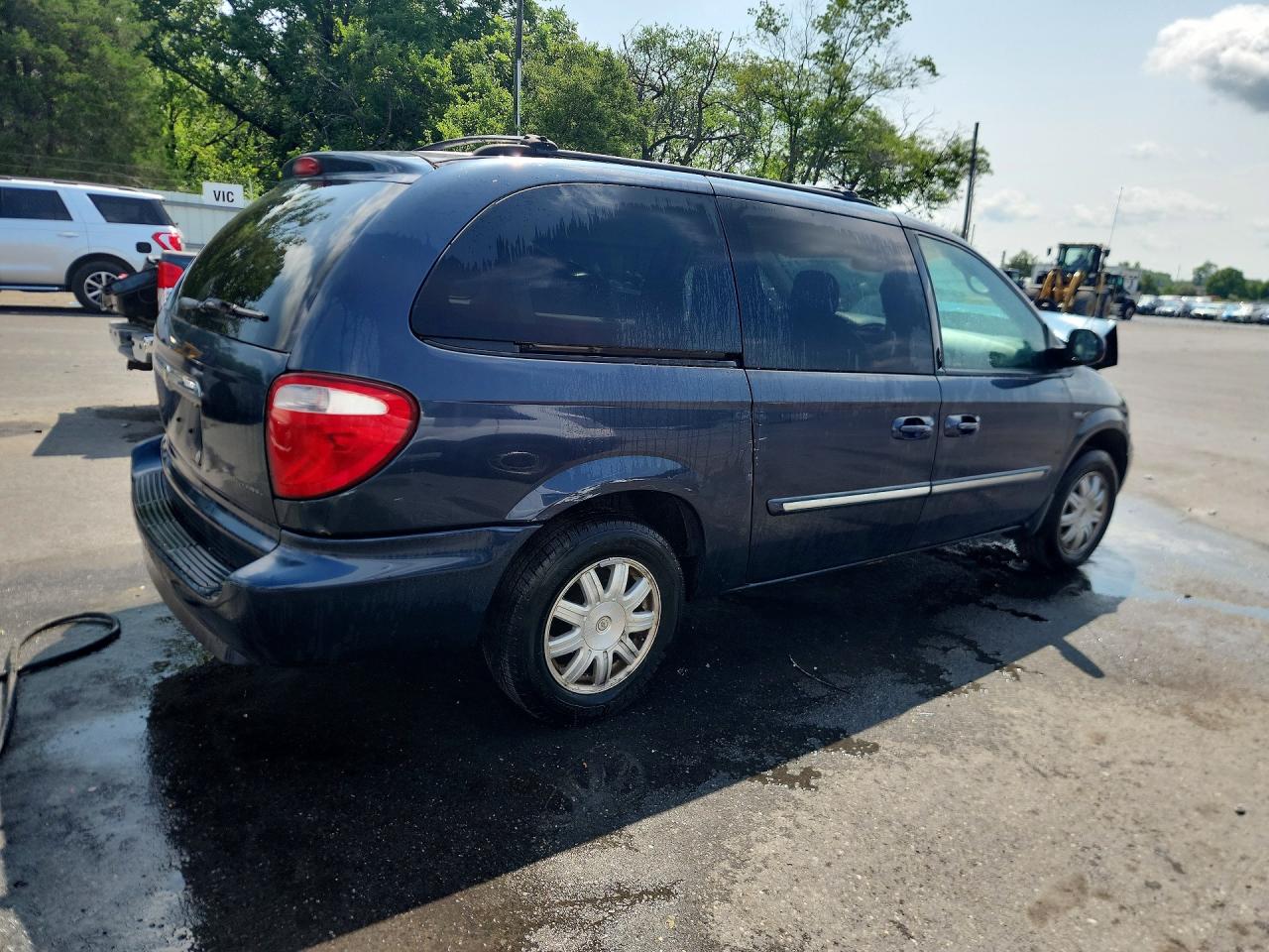 2007 Chrysler Town & Country Touring Blue vin: 2A4GP54LX7R289040