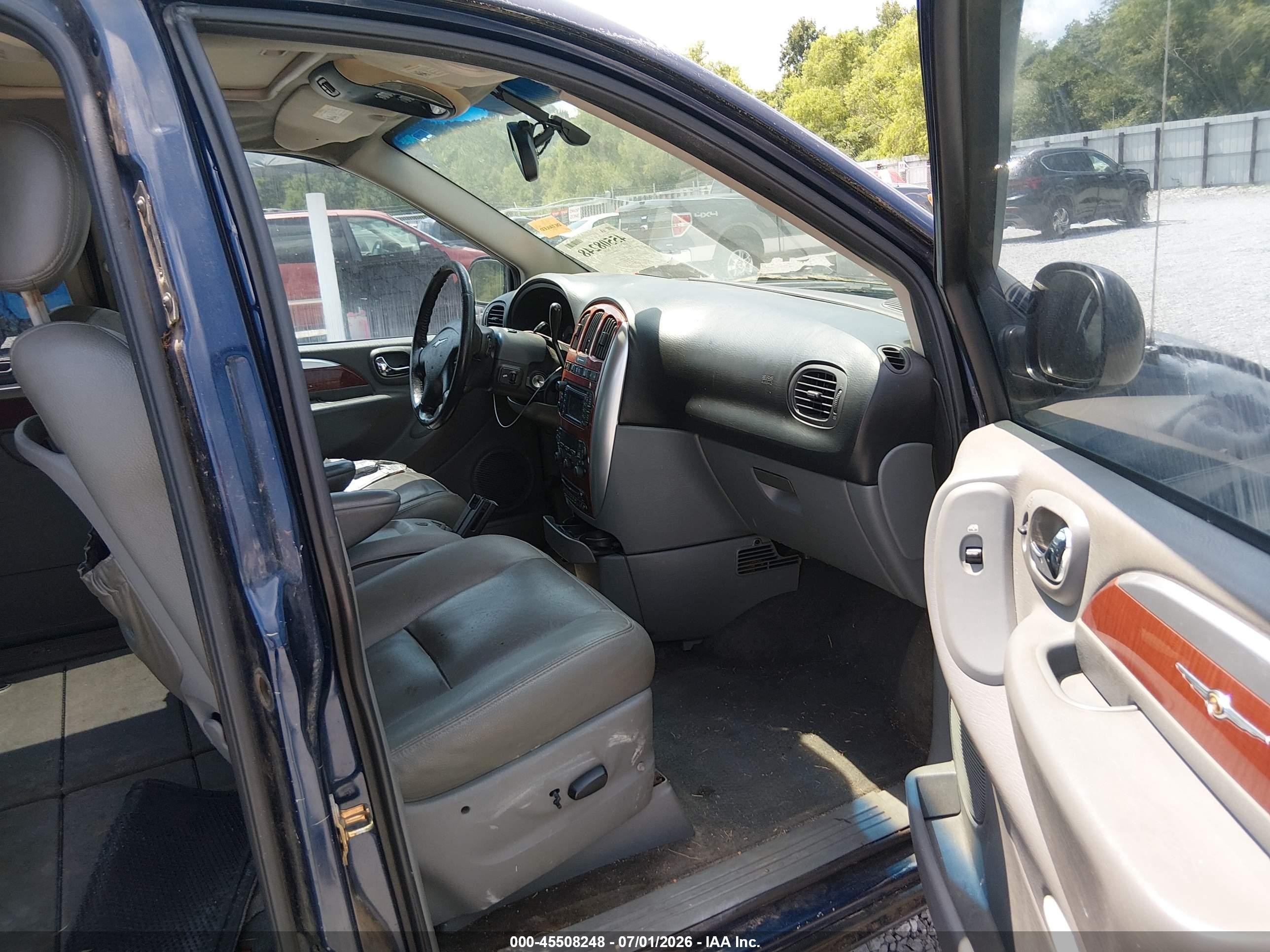 2006 Chrysler Town & Country Limited Blue vin: 2A4GP64L06R751576