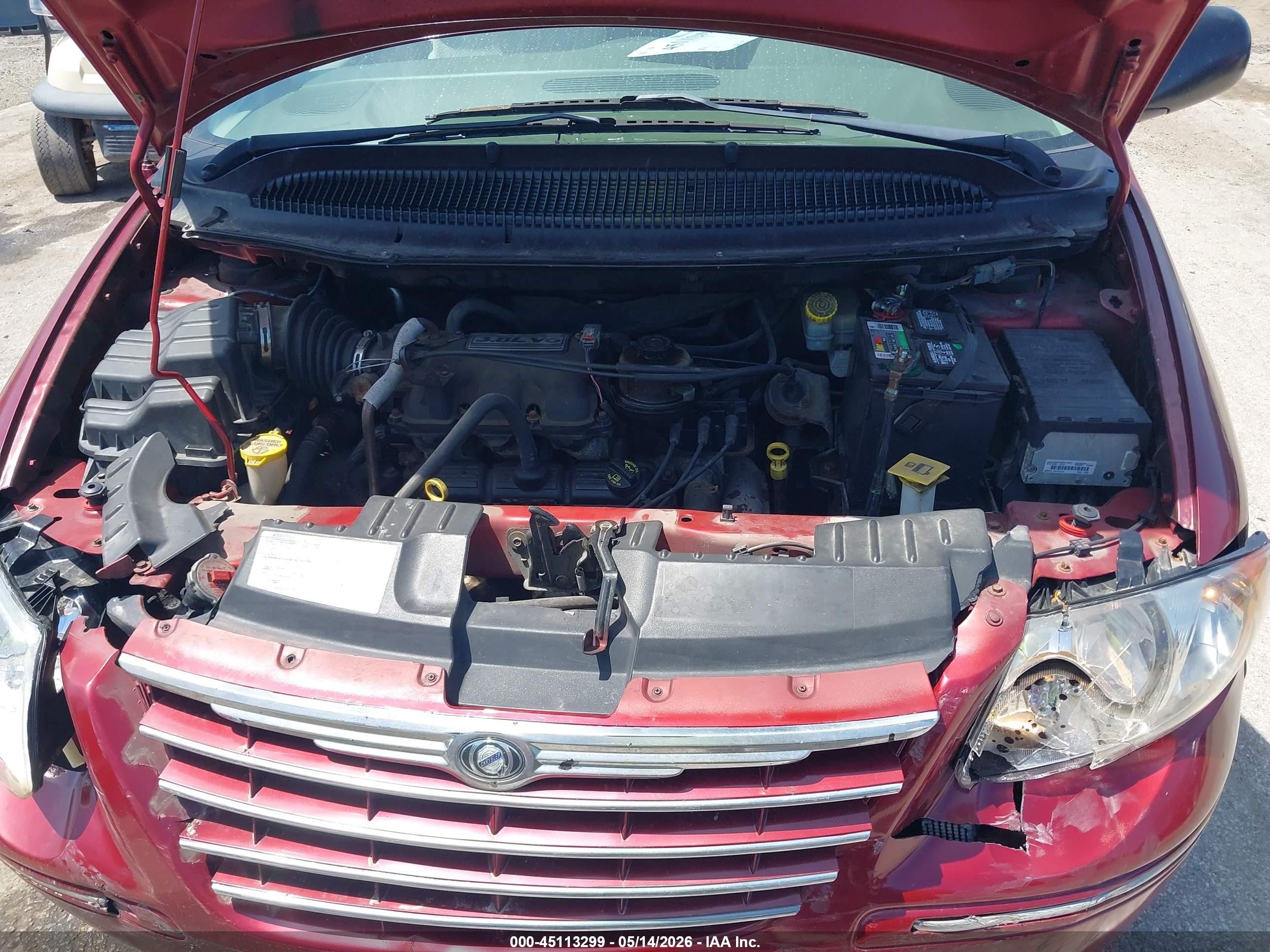2007 Chrysler Town & Country Limited Red vin: 2A4GP64L07R306093