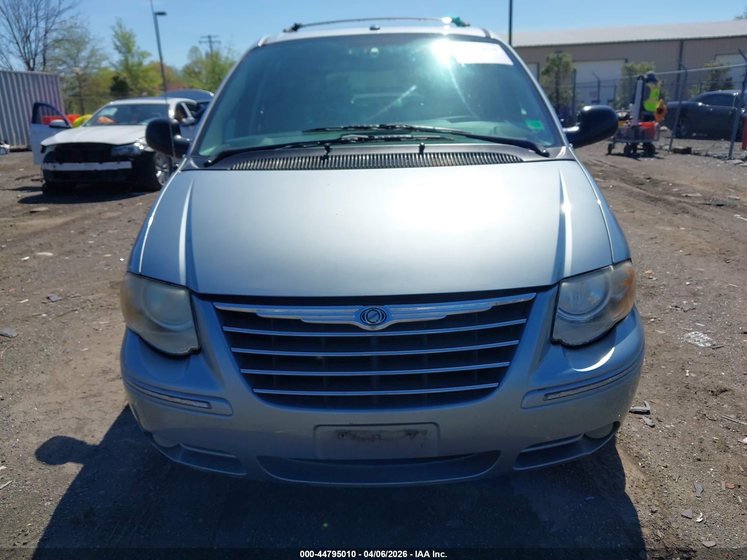 2006 Chrysler Town & Country Limited Синий vin: 2A4GP64L16R636937