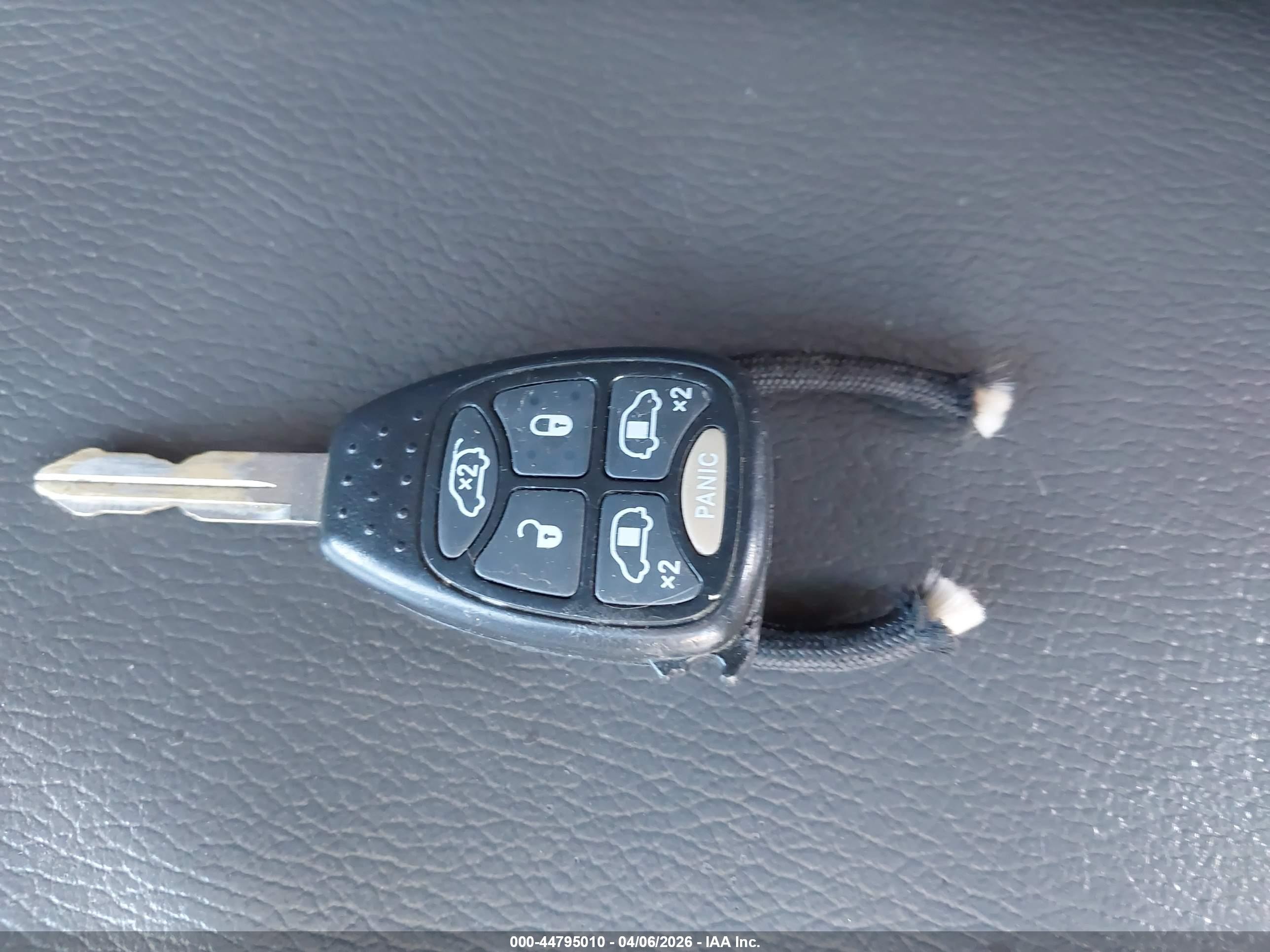 2006 Chrysler Town & Country Limited Синий vin: 2A4GP64L16R636937