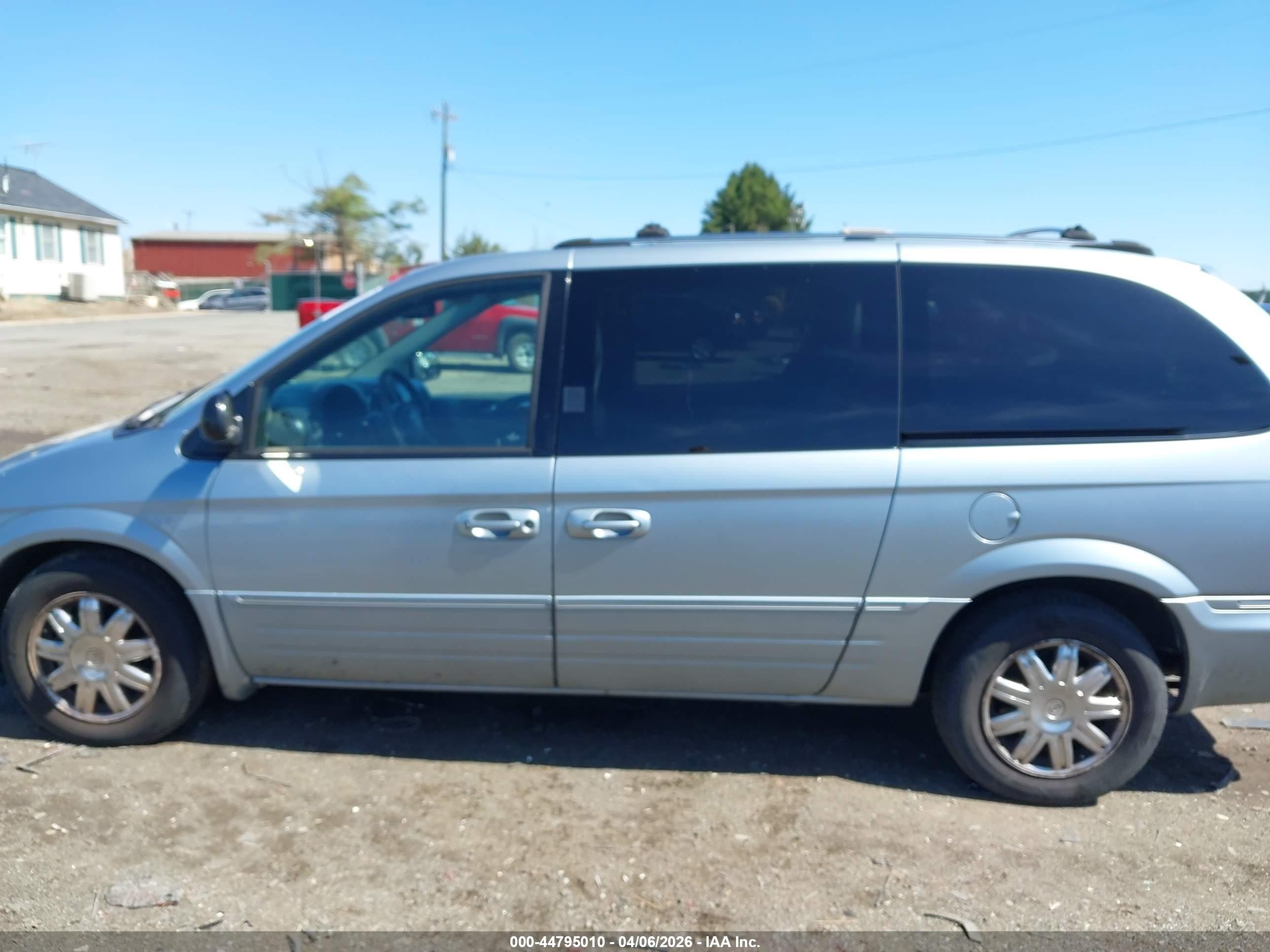 2006 Chrysler Town & Country Limited Синий vin: 2A4GP64L16R636937