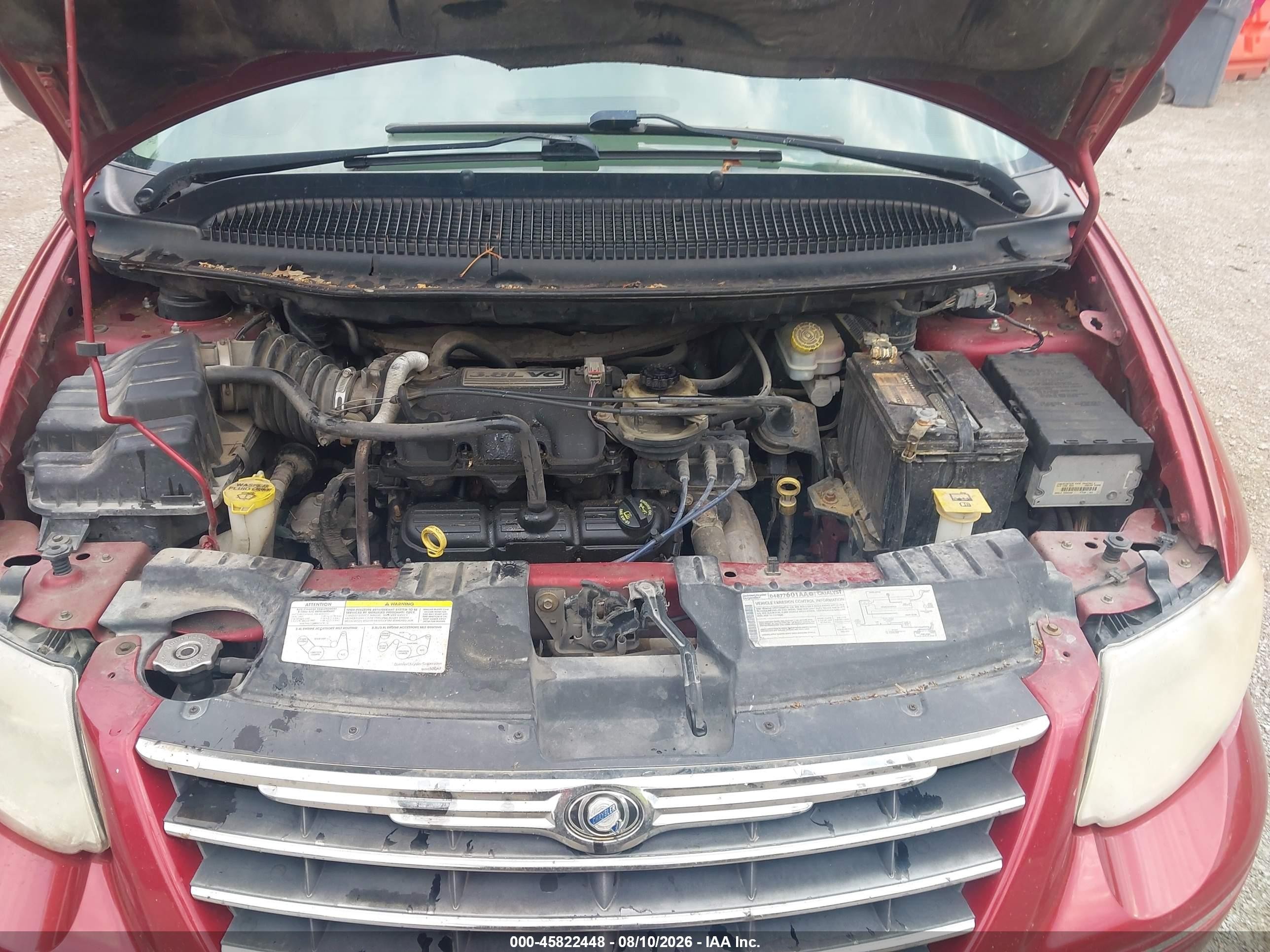 2007 Chrysler Town & Country Limited Red vin: 2A4GP64L37R139941