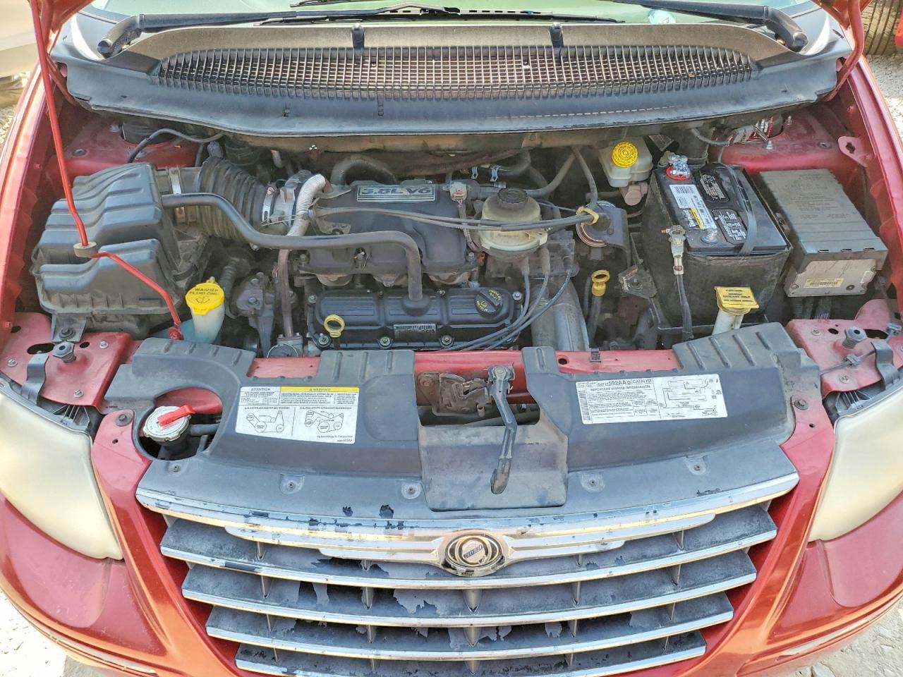 2006 Chrysler Town & Country Limited Red vin: 2A4GP64L76R708854