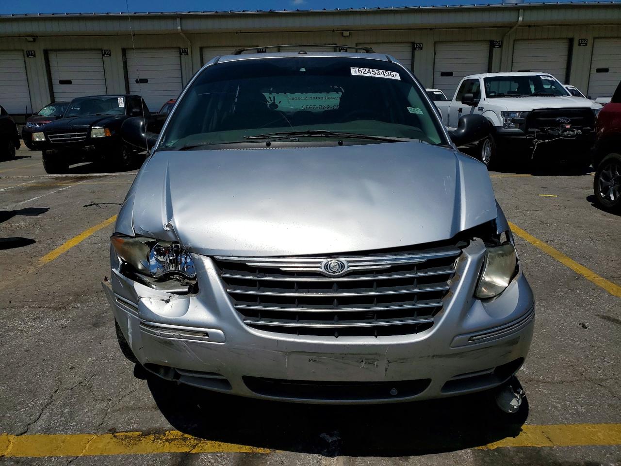 2007 Chrysler Town & Country Limited Silver vin: 2A4GP64LX7R260532