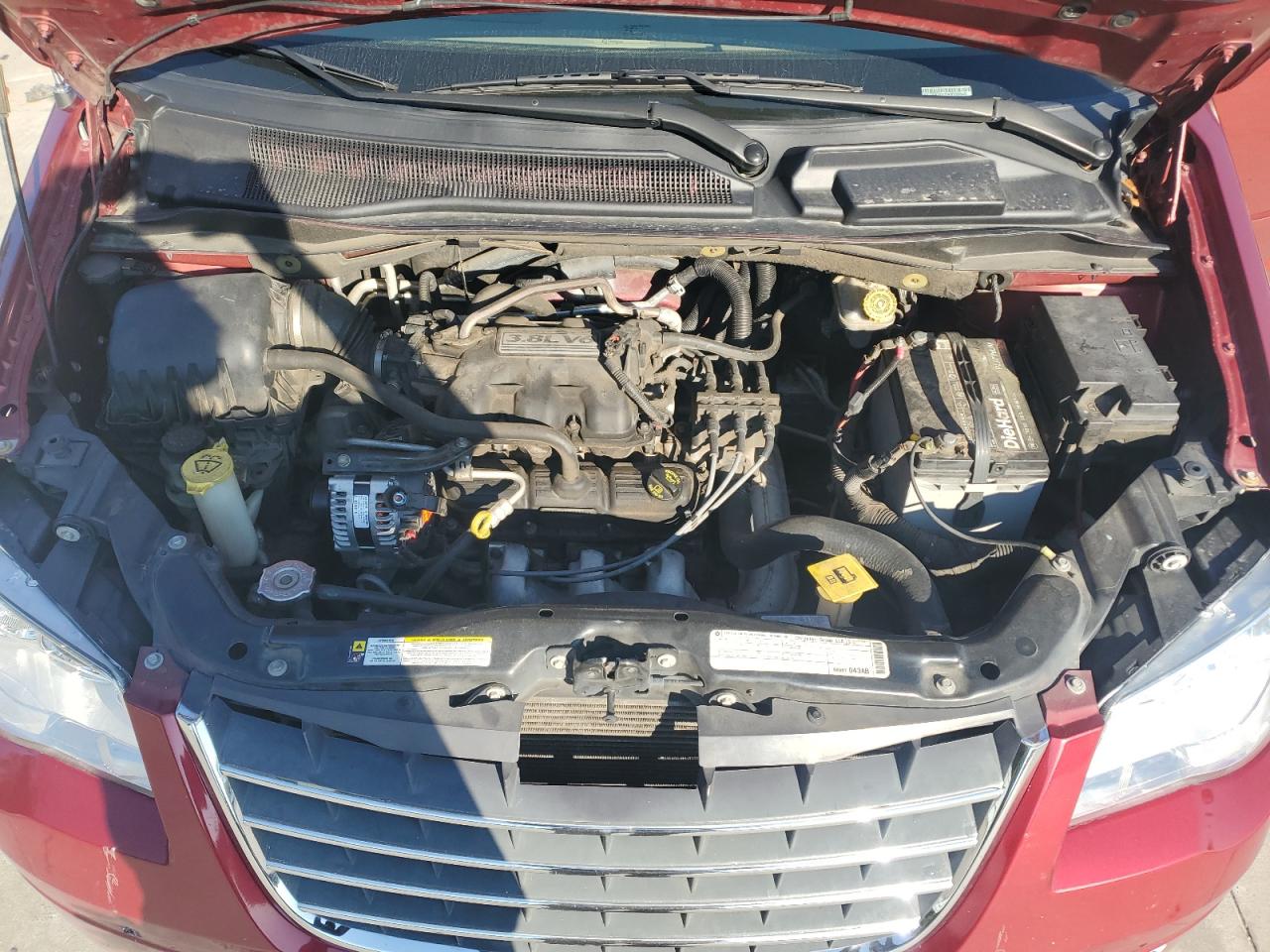 2010 Chrysler Town & Country Lx Бордовый vin: 2A4RR2D10AR330346