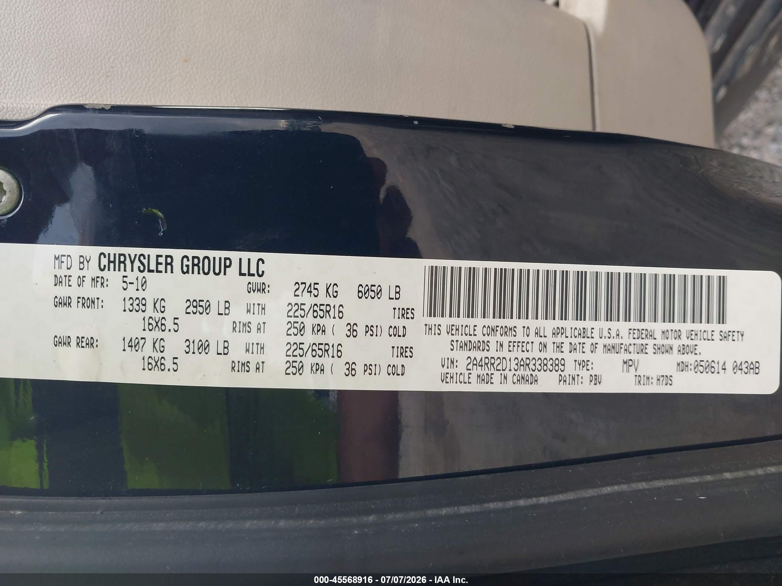 2010 Chrysler Town & Country New Lx Черный vin: 2A4RR2D13AR338389
