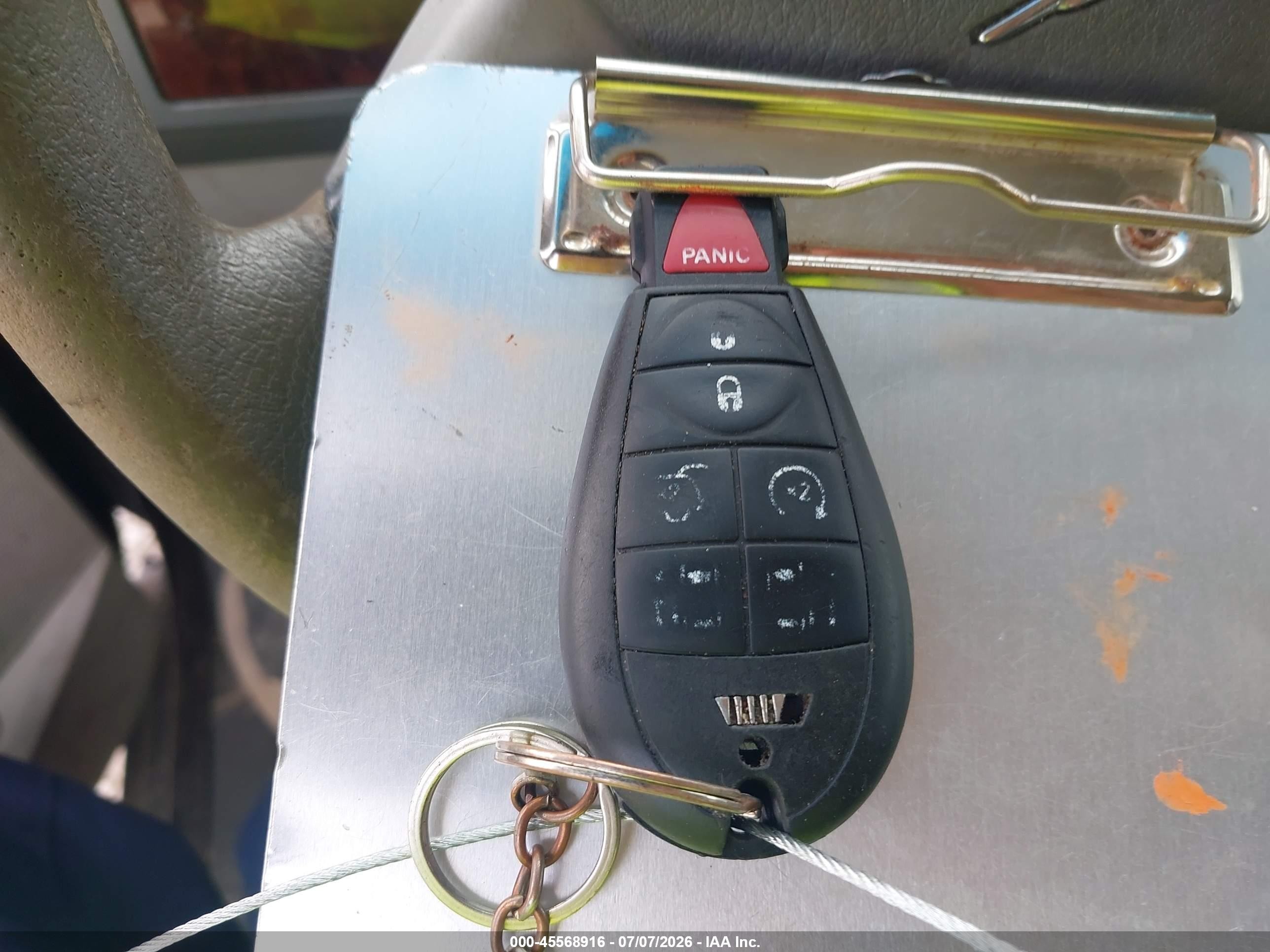 2010 Chrysler Town & Country New Lx Черный vin: 2A4RR2D13AR338389