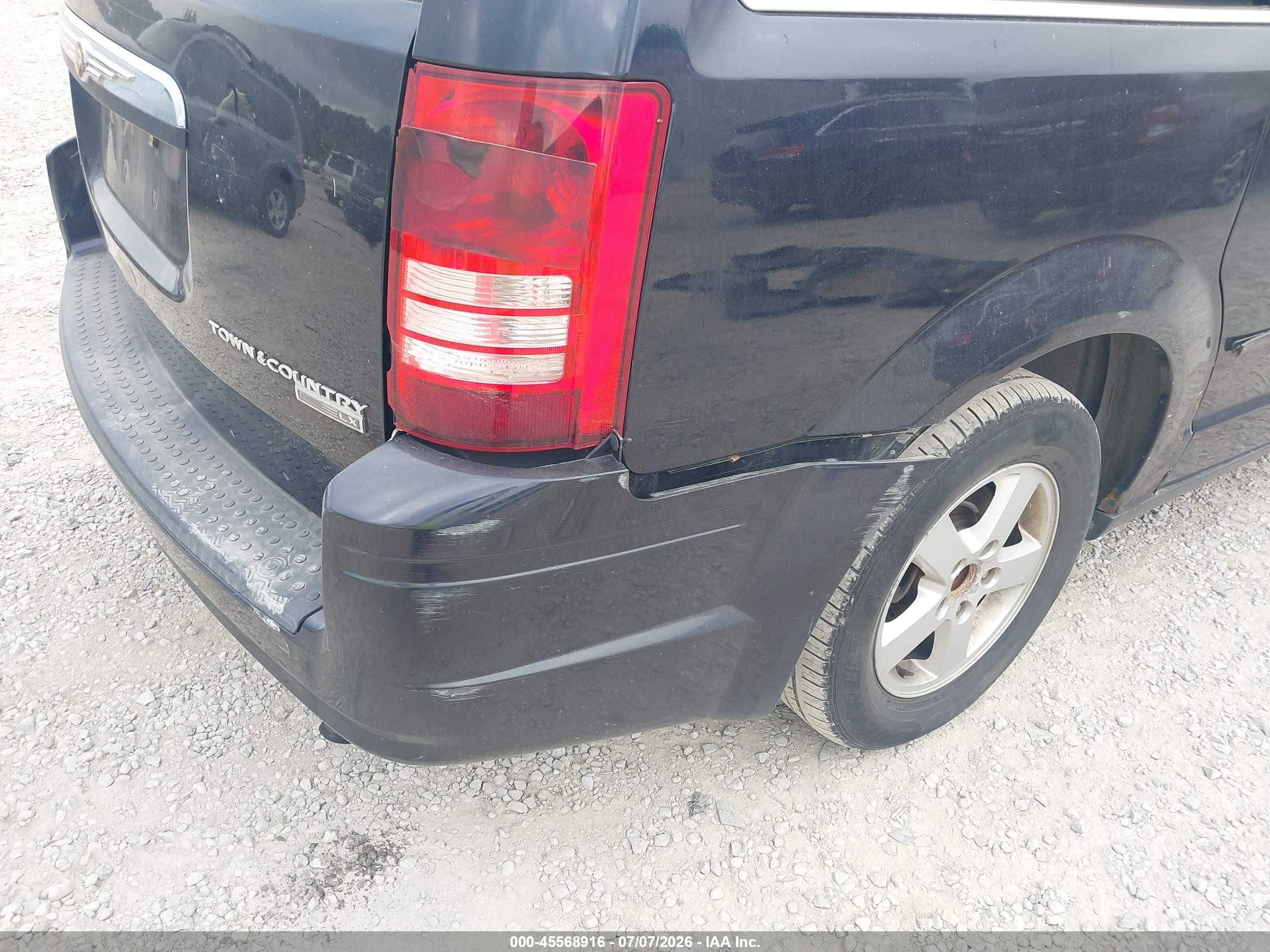 2010 Chrysler Town & Country New Lx Черный vin: 2A4RR2D13AR338389