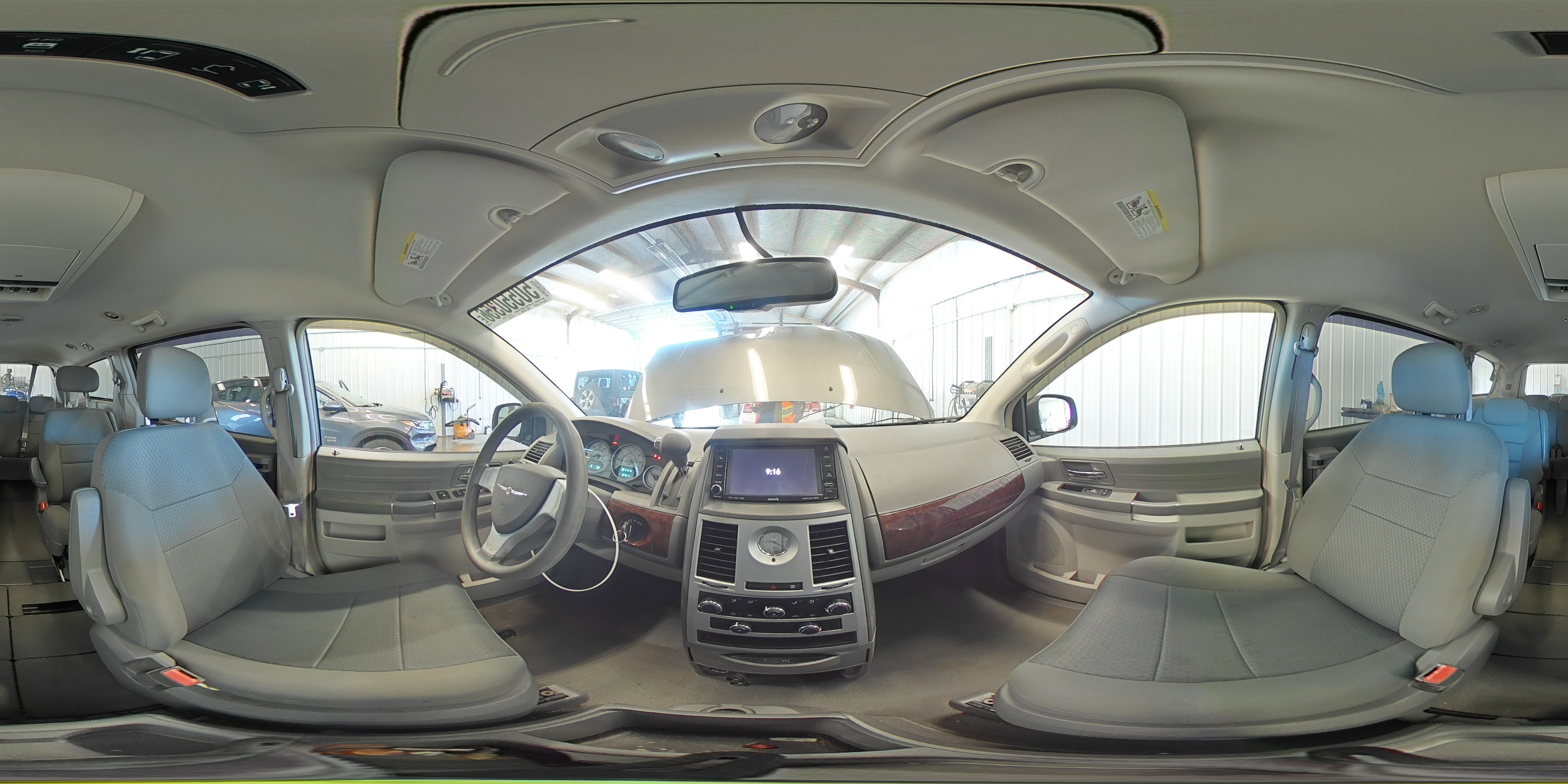 2010 Chrysler Town & Country Lx Green vin: 2A4RR2D13AR442218