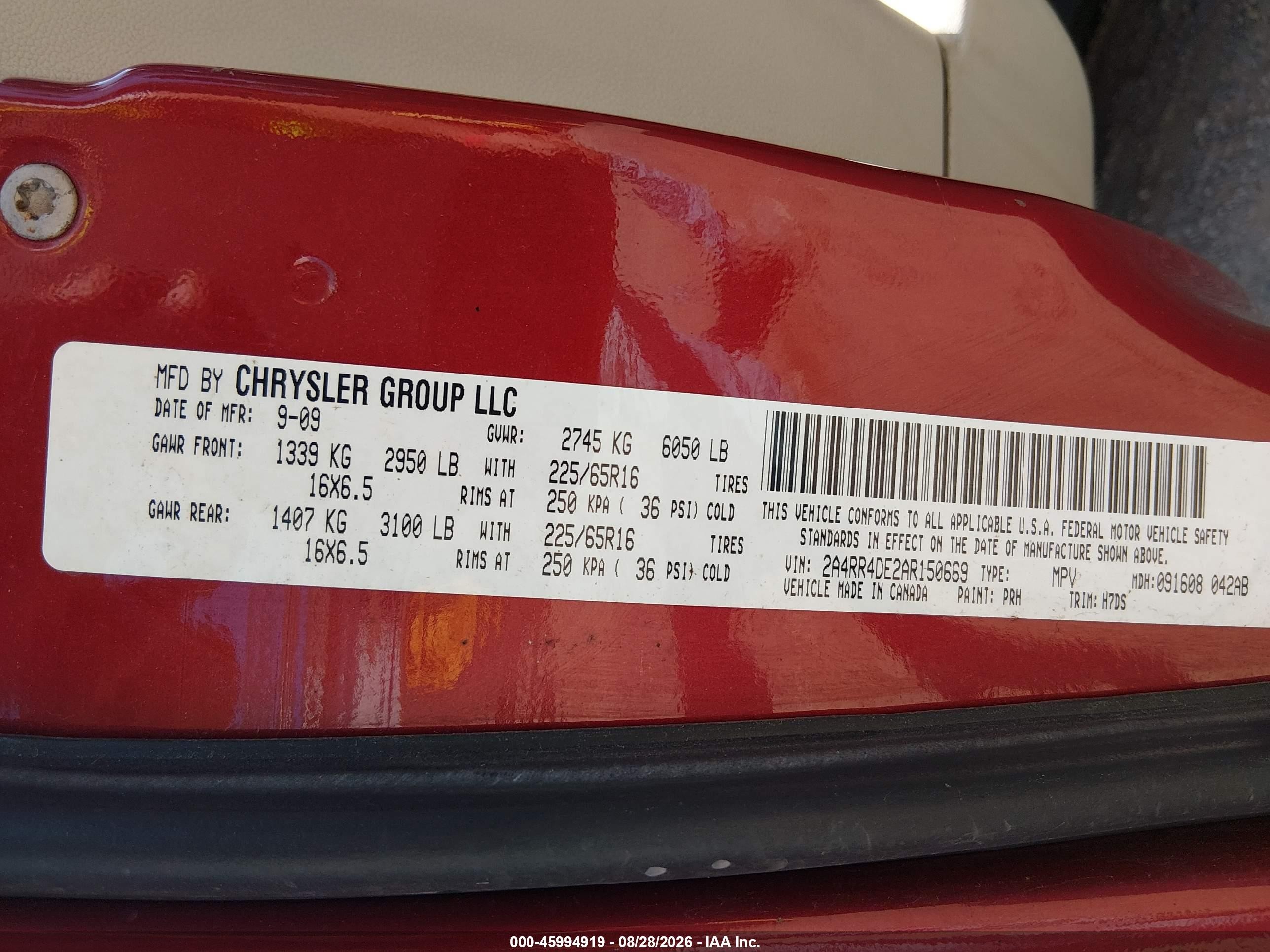 2010 Chrysler Town & Country Lx Red vin: 2A4RR4DE2AR150669