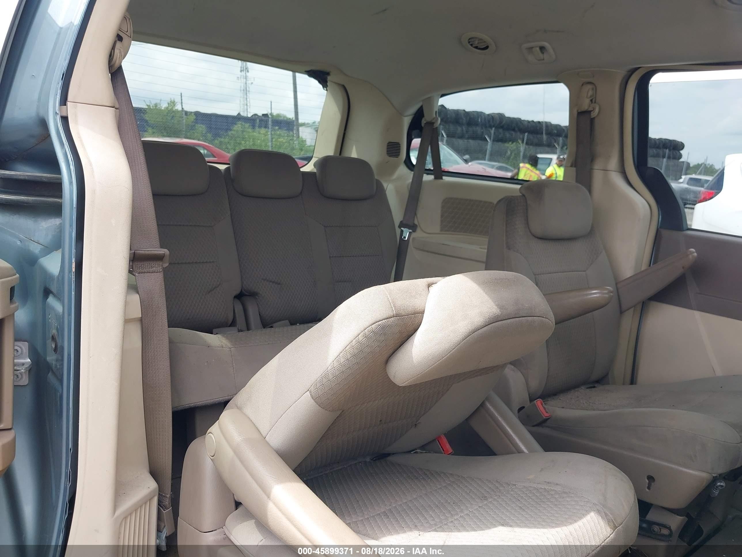 2010 Chrysler Town & Country Lx Light Blue vin: 2A4RR4DE4AR161754