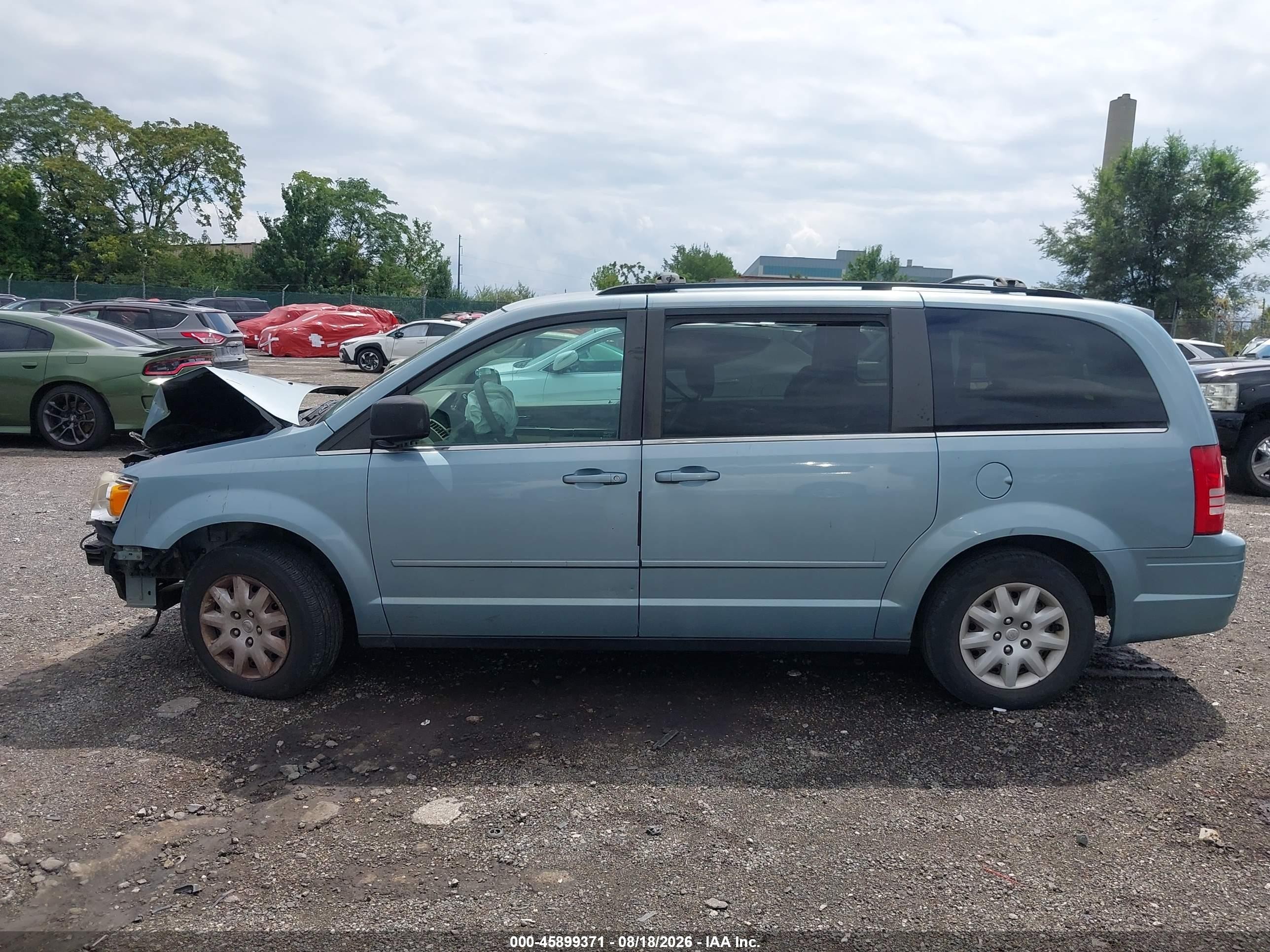 2010 Chrysler Town & Country Lx Light Blue vin: 2A4RR4DE4AR161754