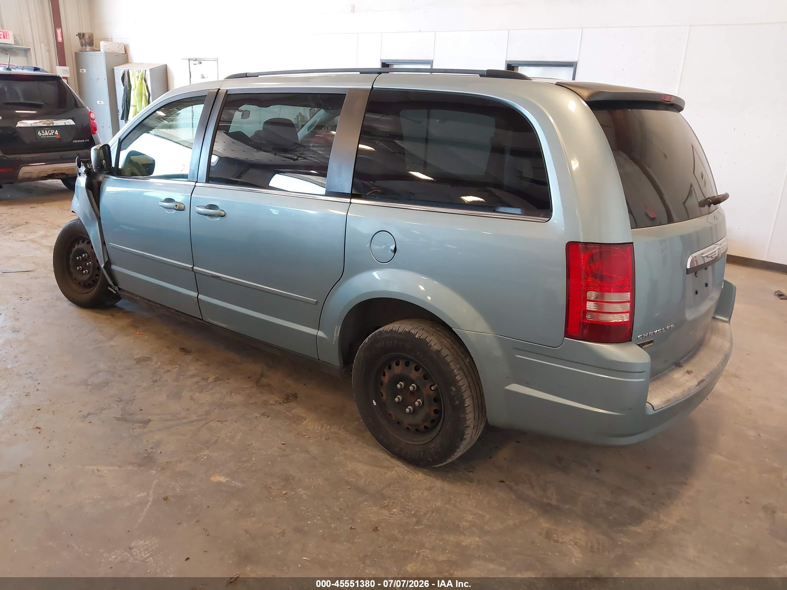 2010 Chrysler Town & Country Lx Light Blue vin: 2A4RR4DE6AR192469
